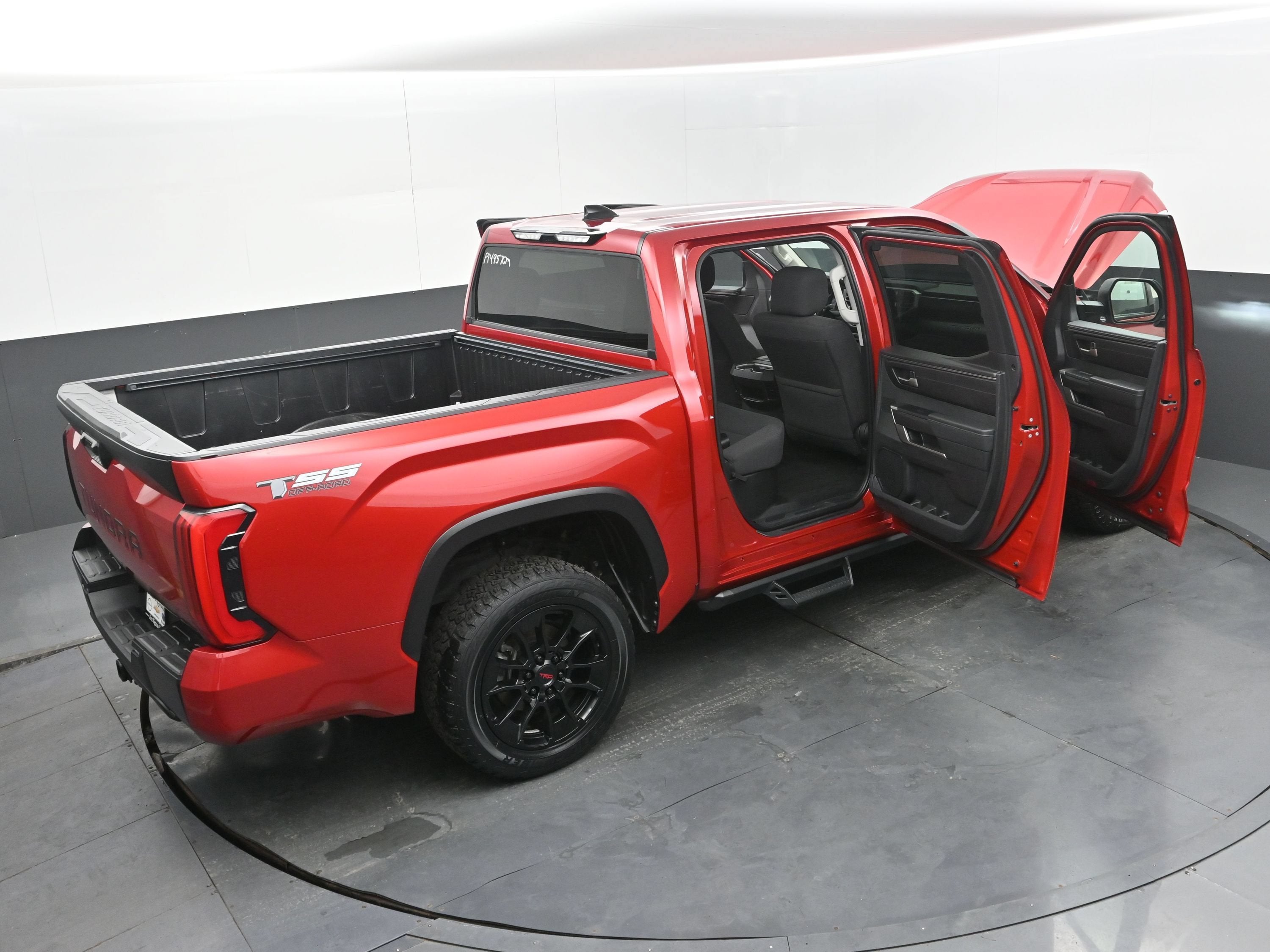 2022 Toyota Tundra 2WD SR5