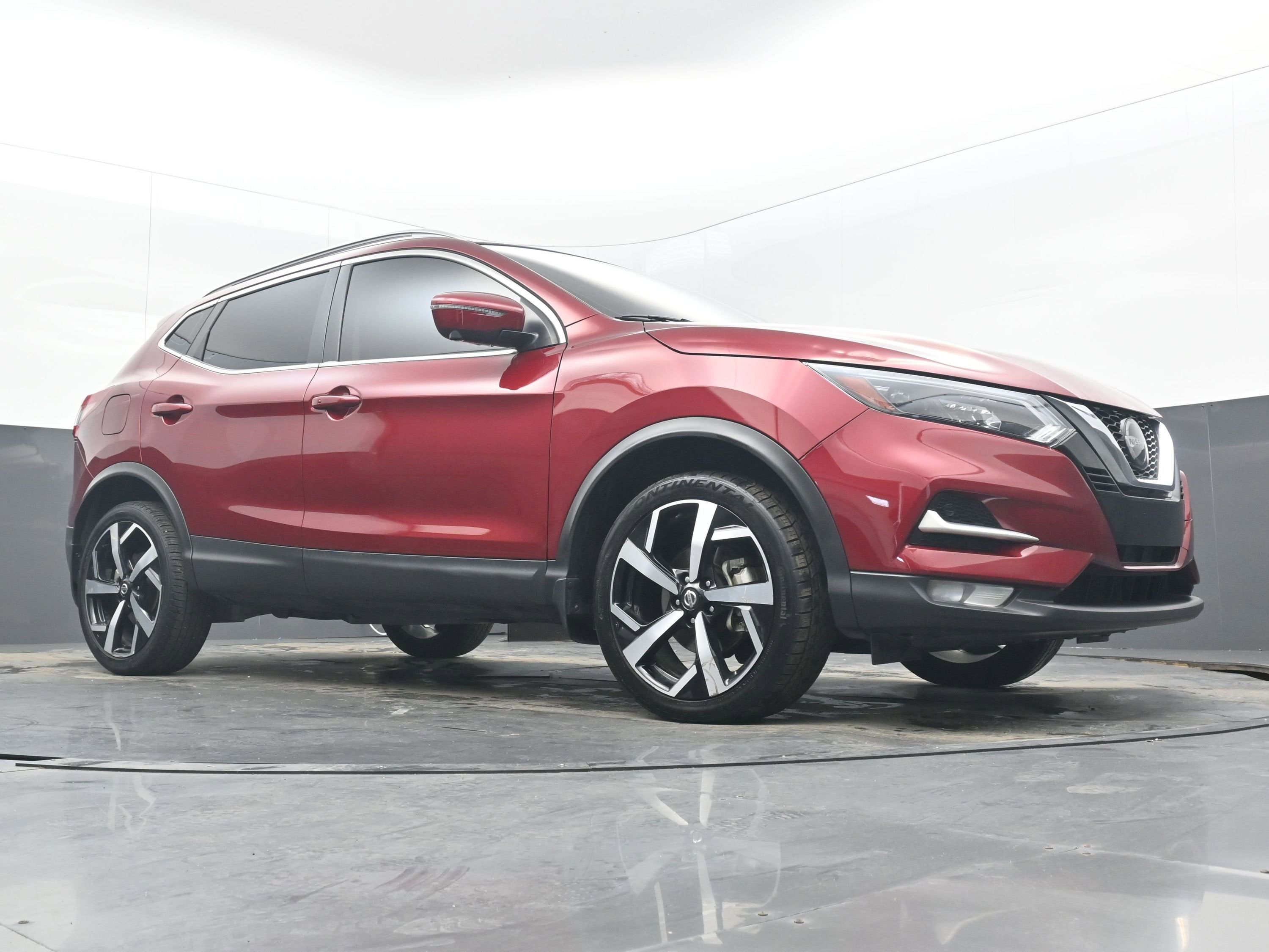 2021 Nissan Rogue Sport SL