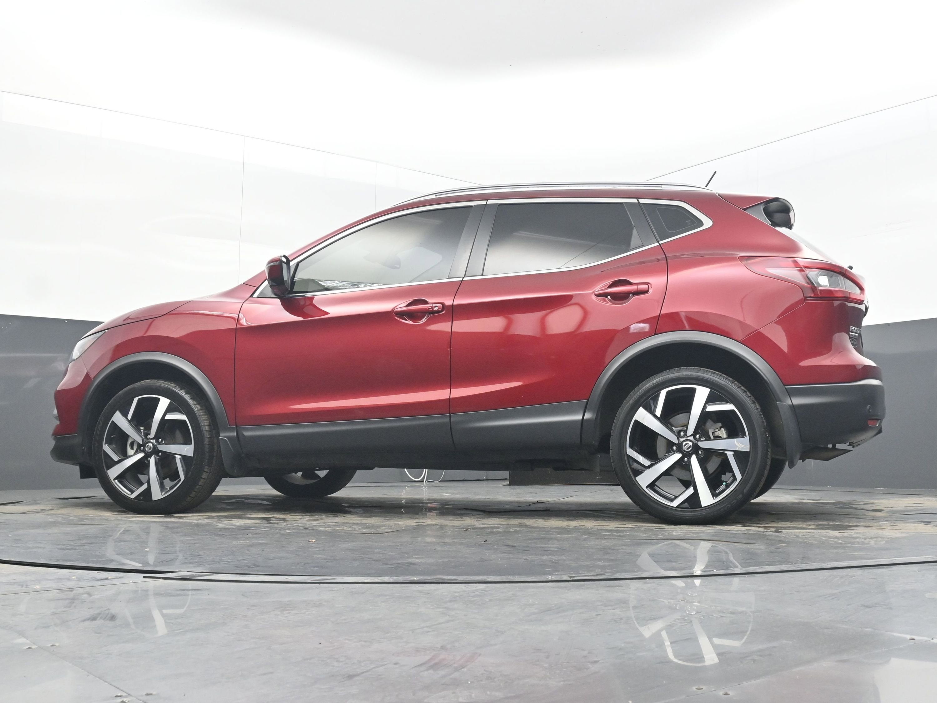 2021 Nissan Rogue Sport SL