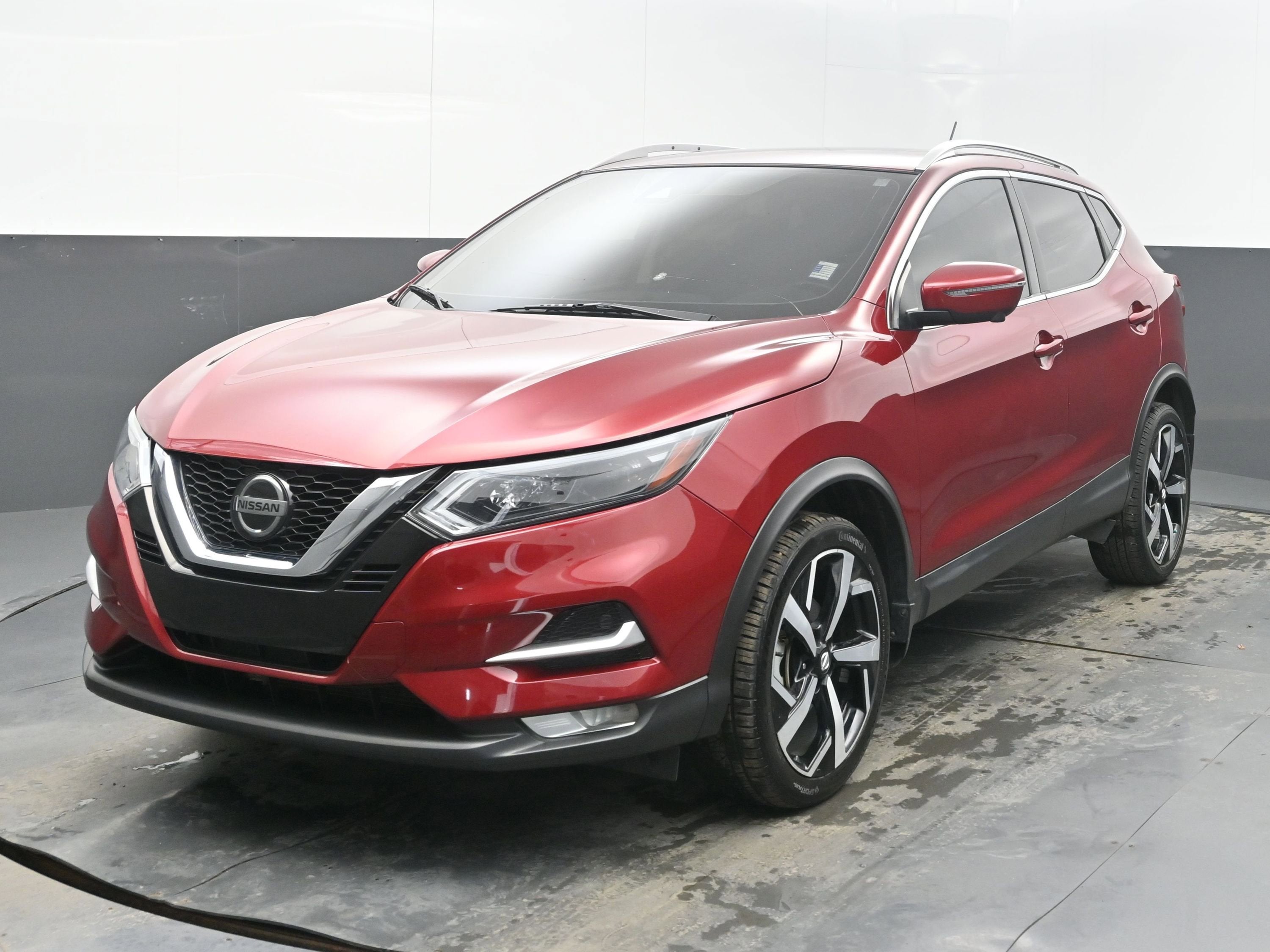 2021 Nissan Rogue Sport SL