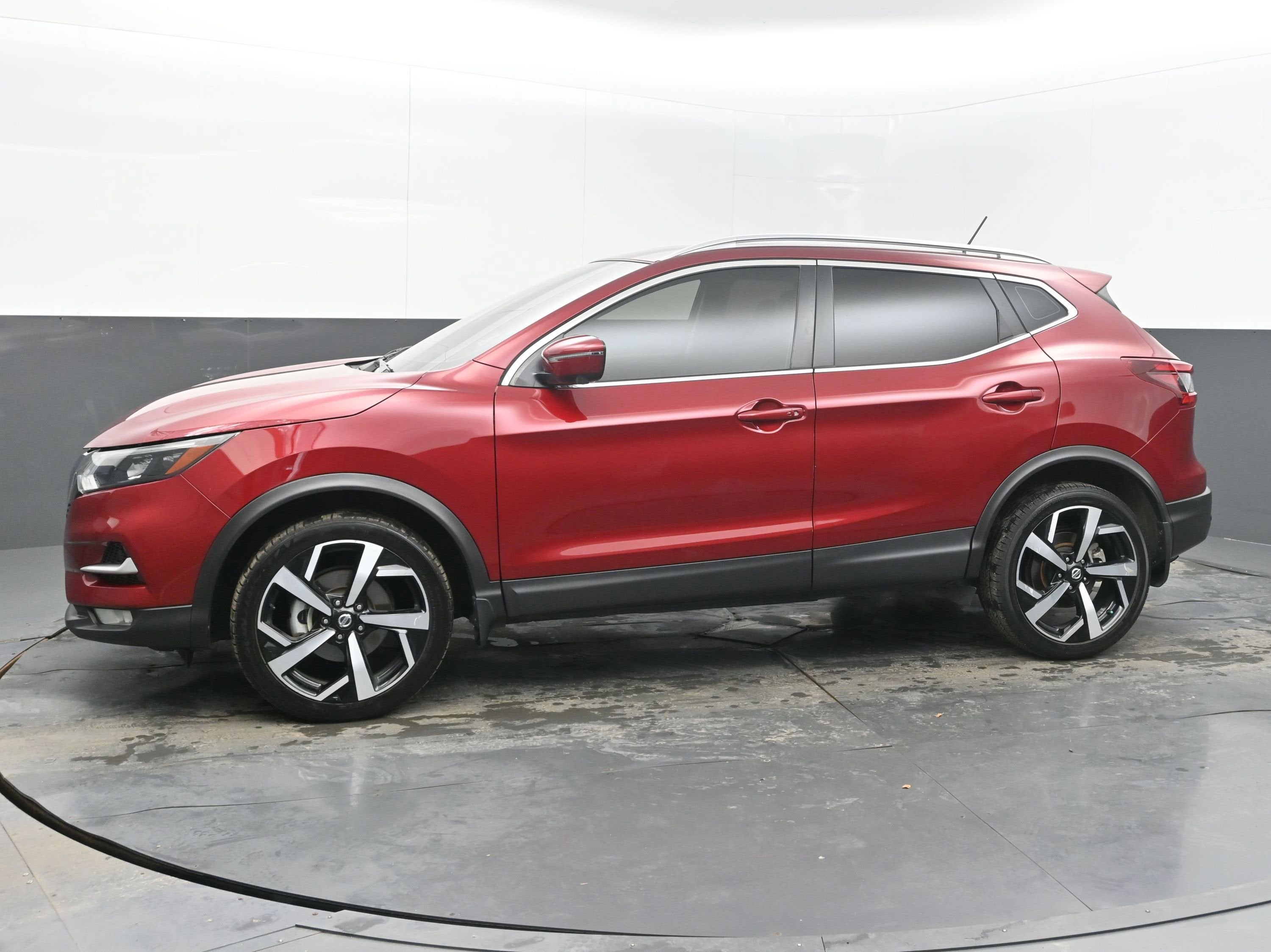 2021 Nissan Rogue Sport SL