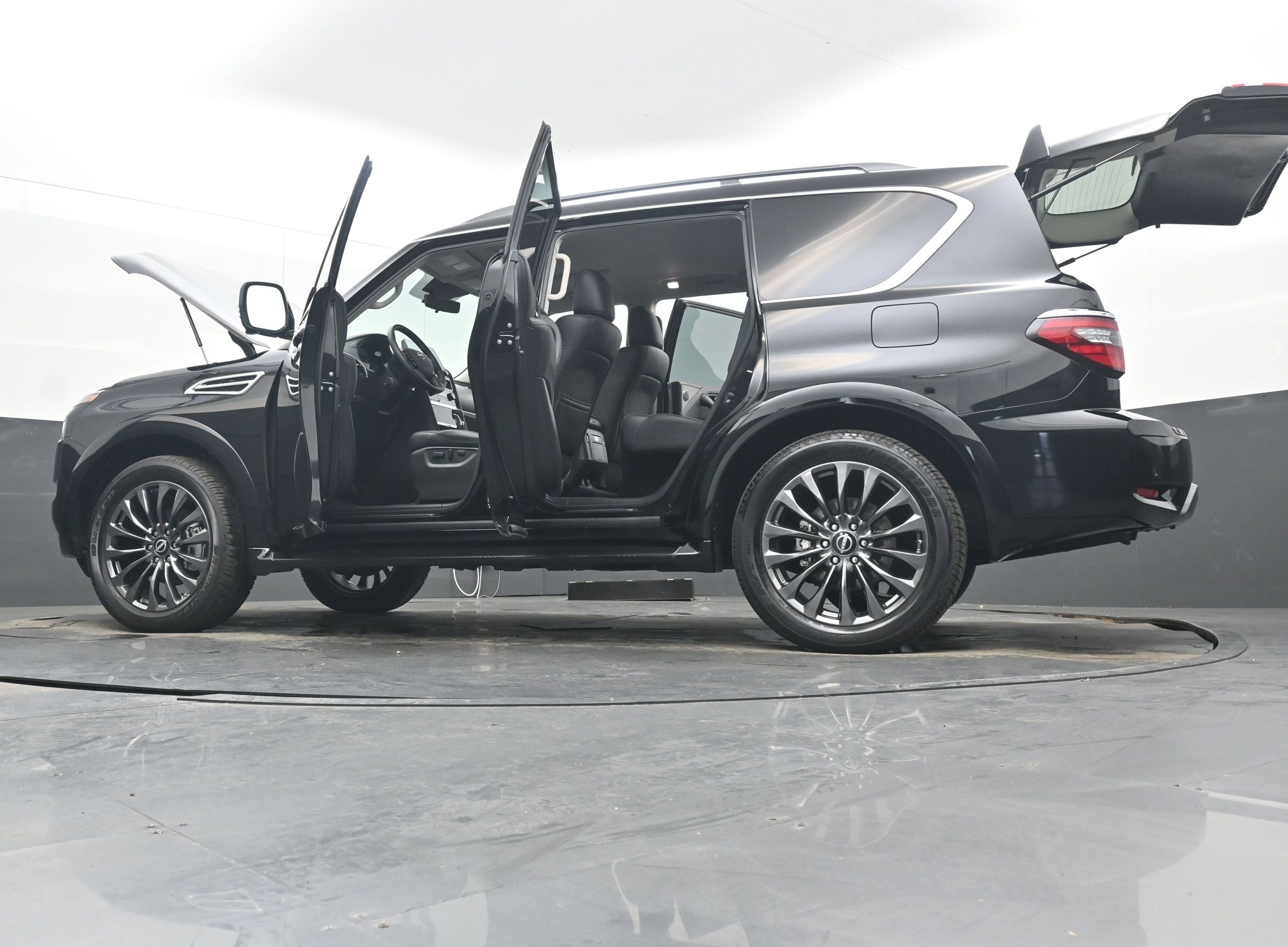 2024 Nissan Armada Platinum