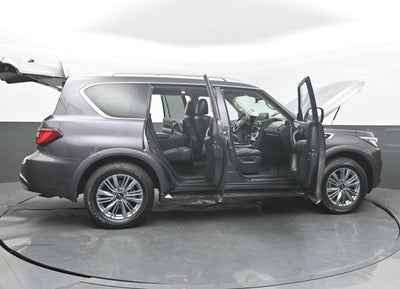 2024 INFINITI QX80 LUXE