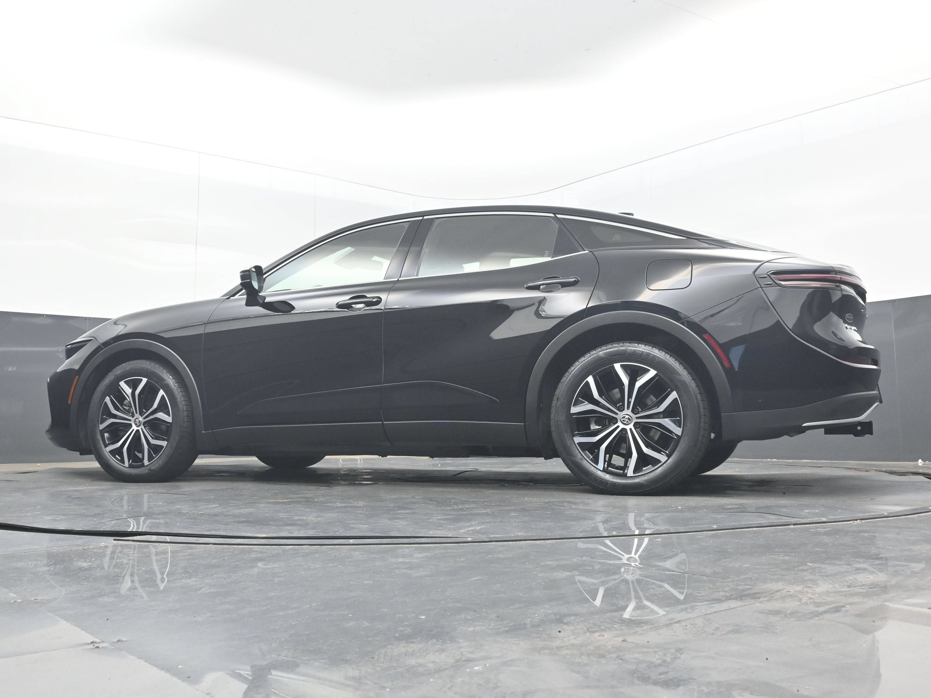 2024 Toyota Crown XLE