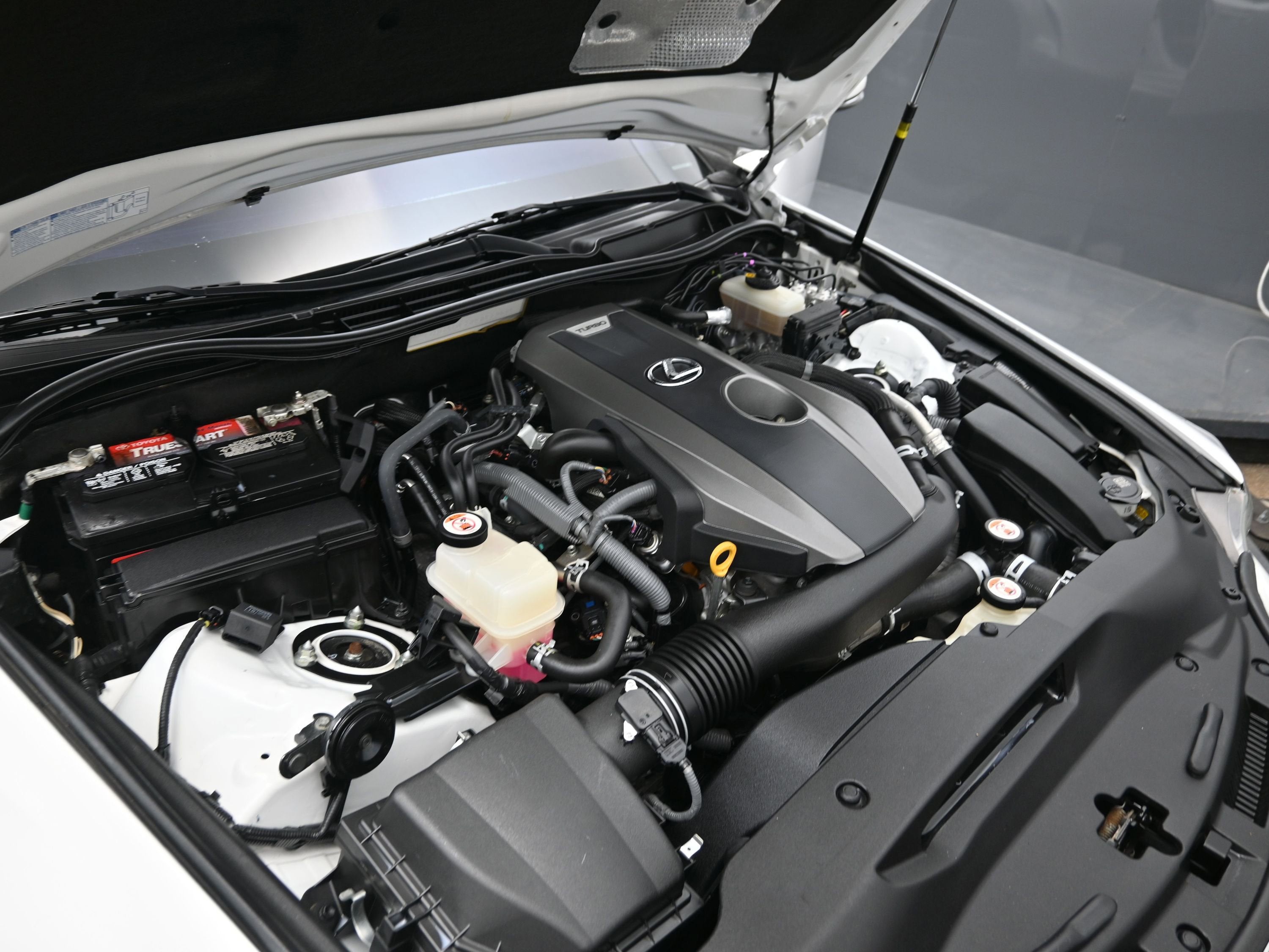 2016 Lexus IS 200t 200t