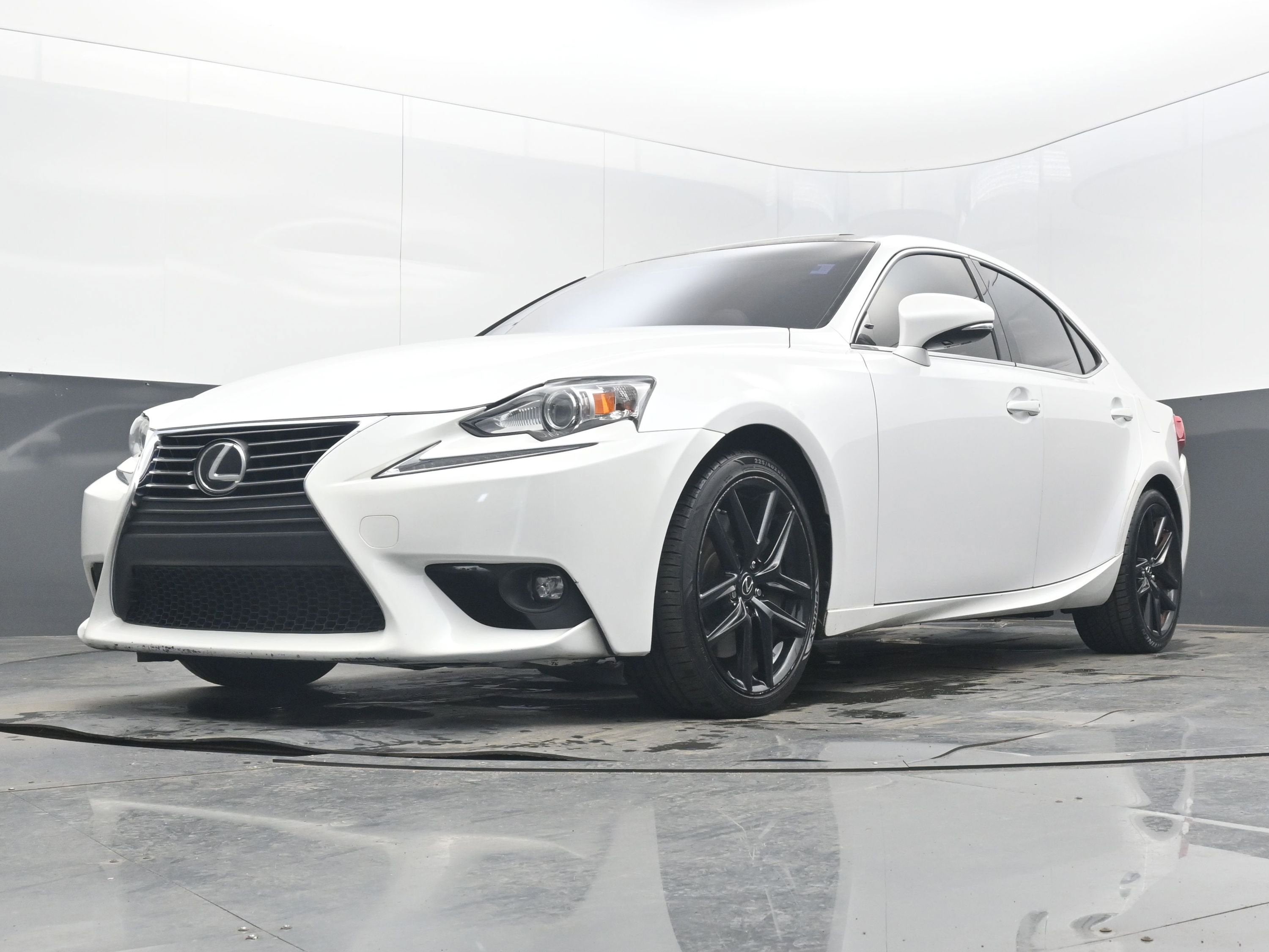 2016 Lexus IS 200t 200t