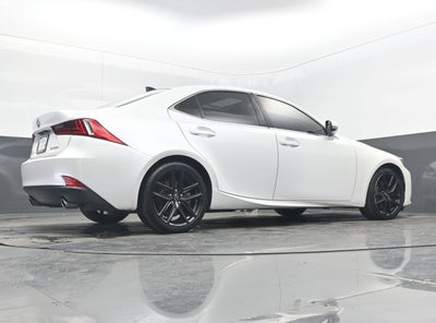 2016 Lexus IS 200t 200t