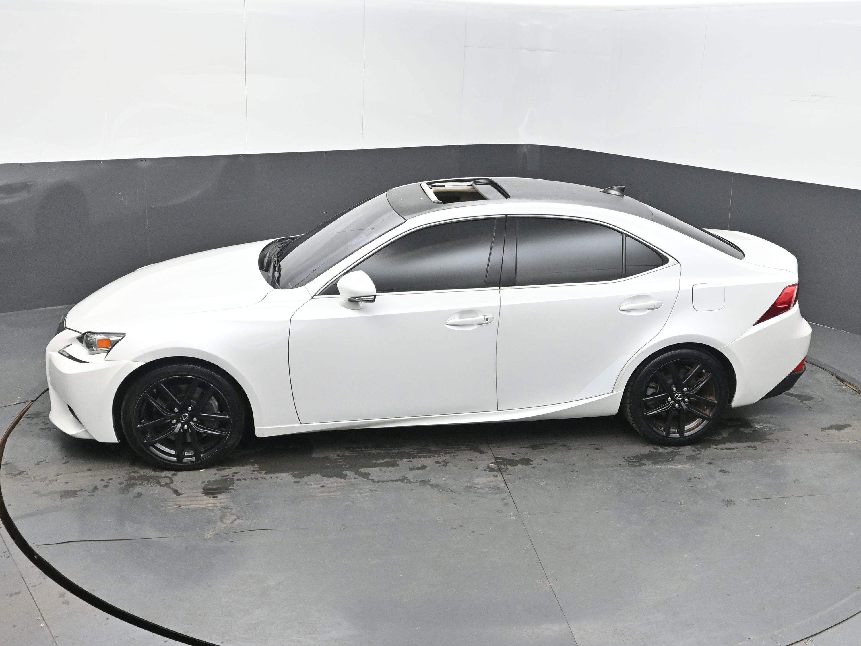 2016 Lexus IS 200t 200t