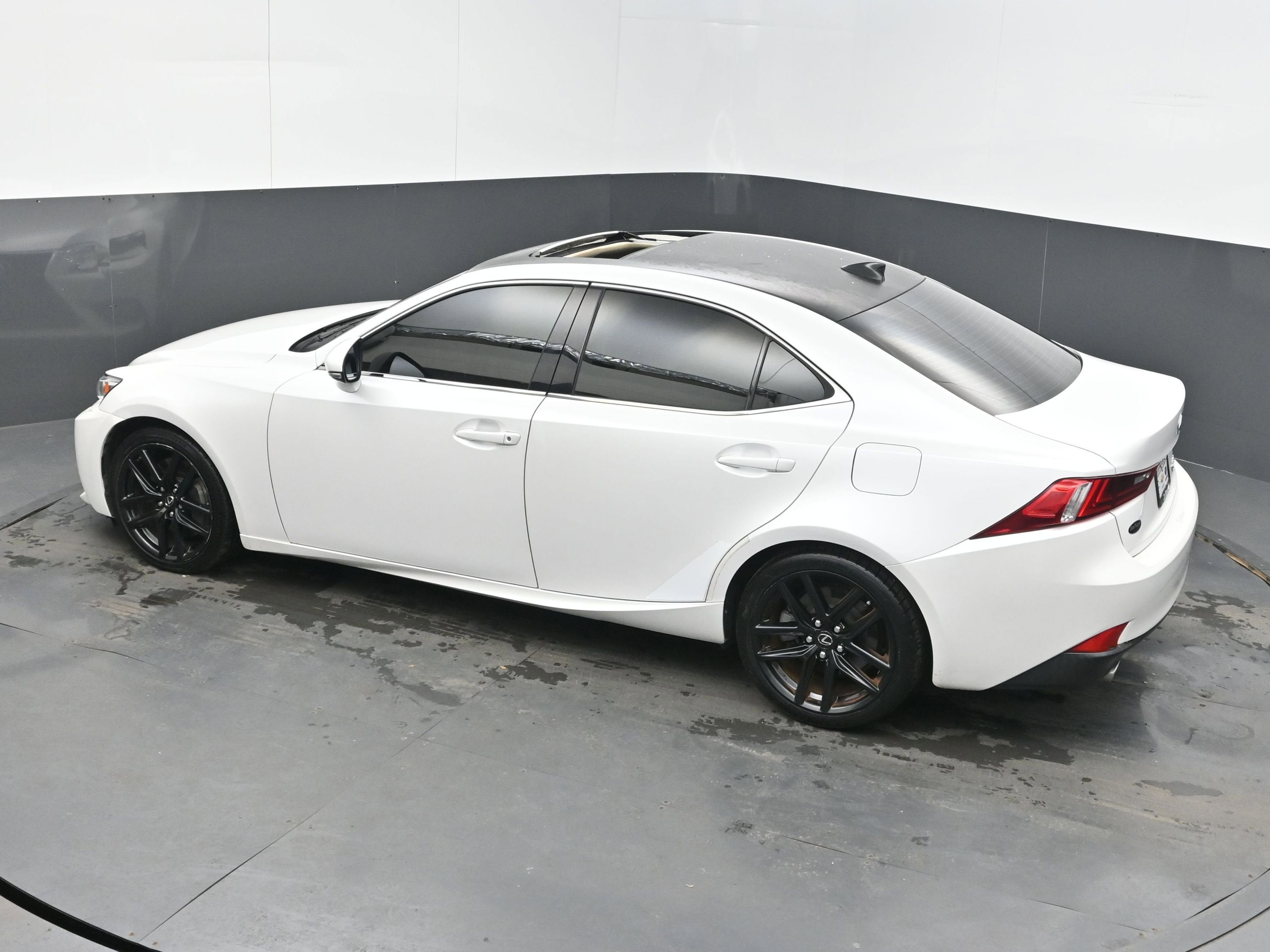 2016 Lexus IS 200t 200t