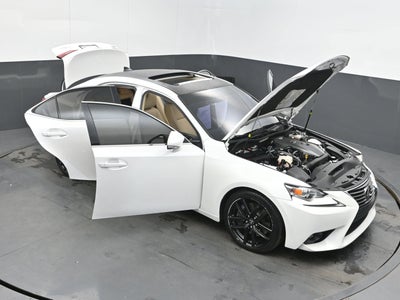 2016 Lexus IS 200t 200t