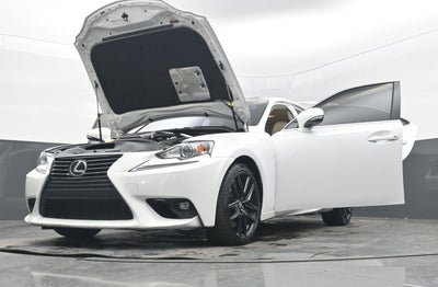 2016 Lexus IS 200t 200t