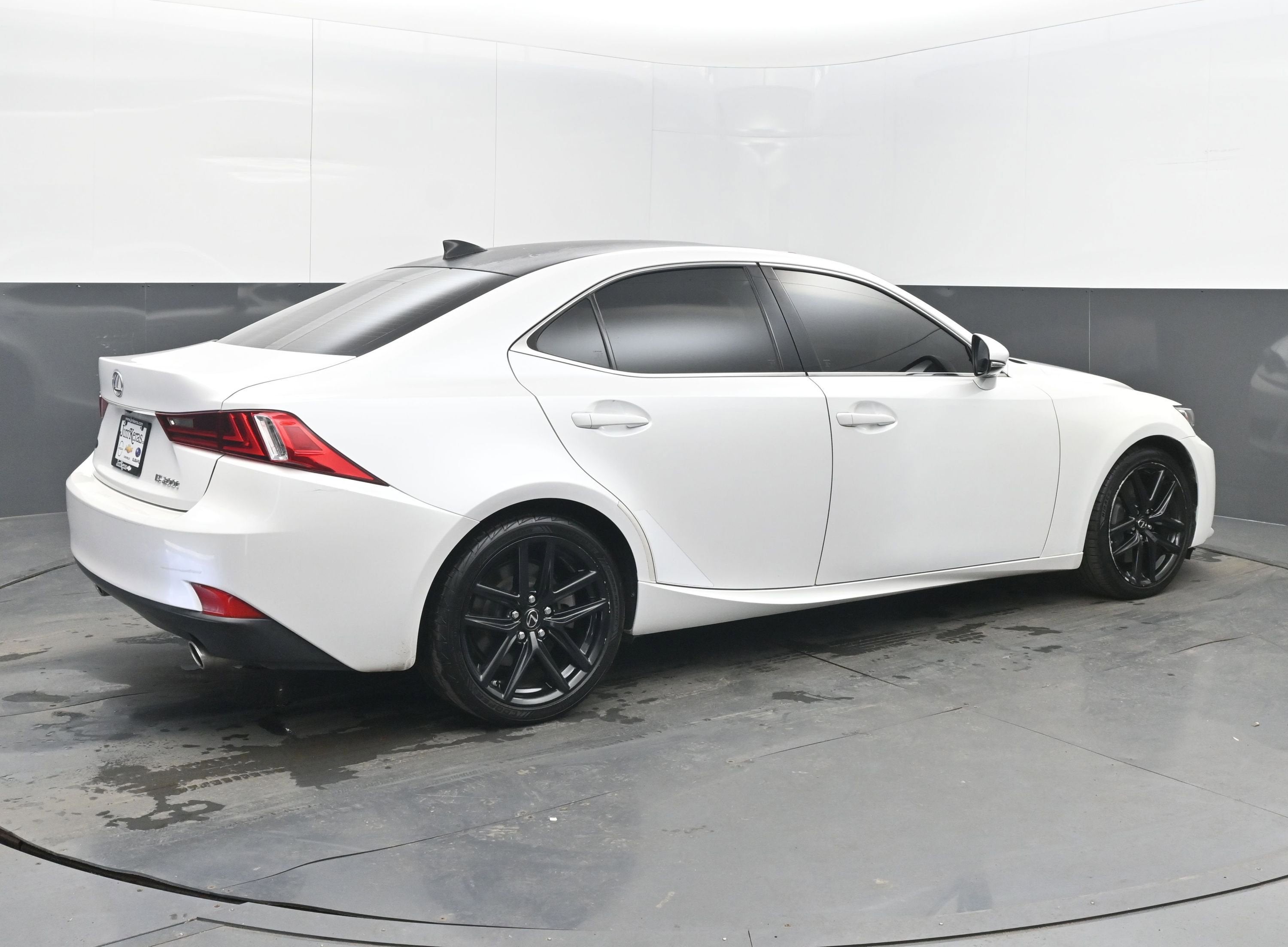 2016 Lexus IS 200t 200t