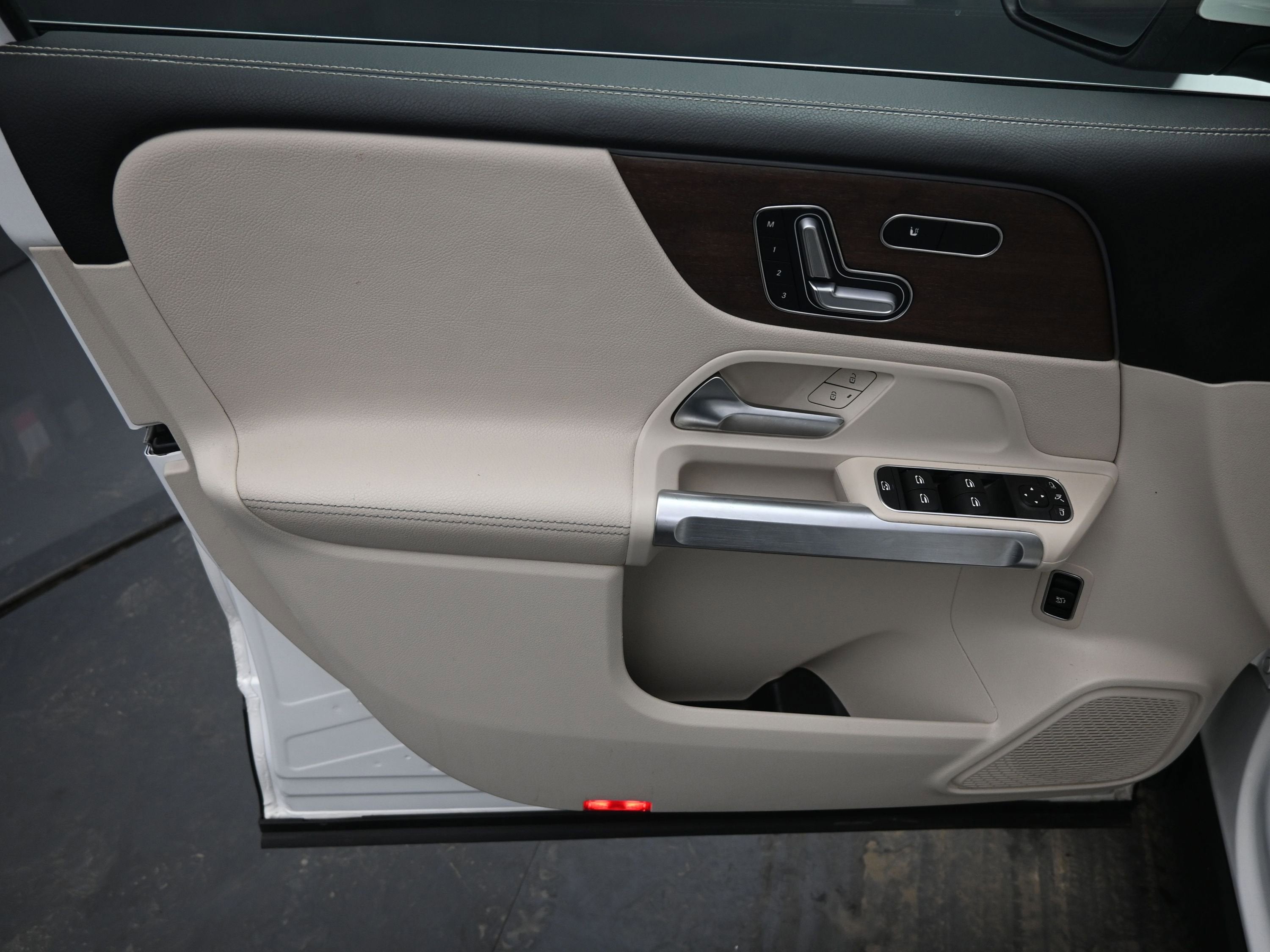 2023 Mercedes-Benz GLB GLB 250