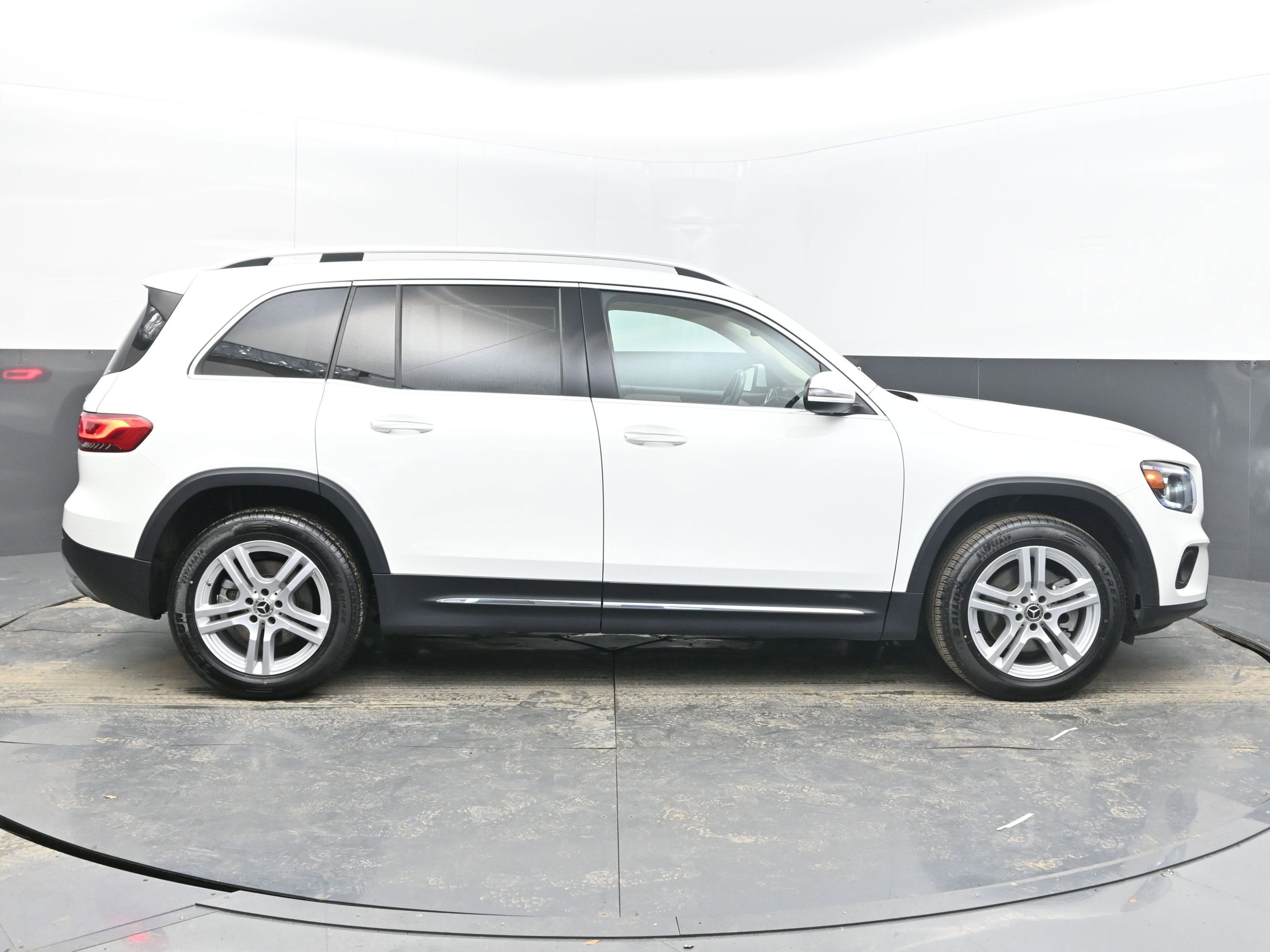 2023 Mercedes-Benz GLB GLB 250