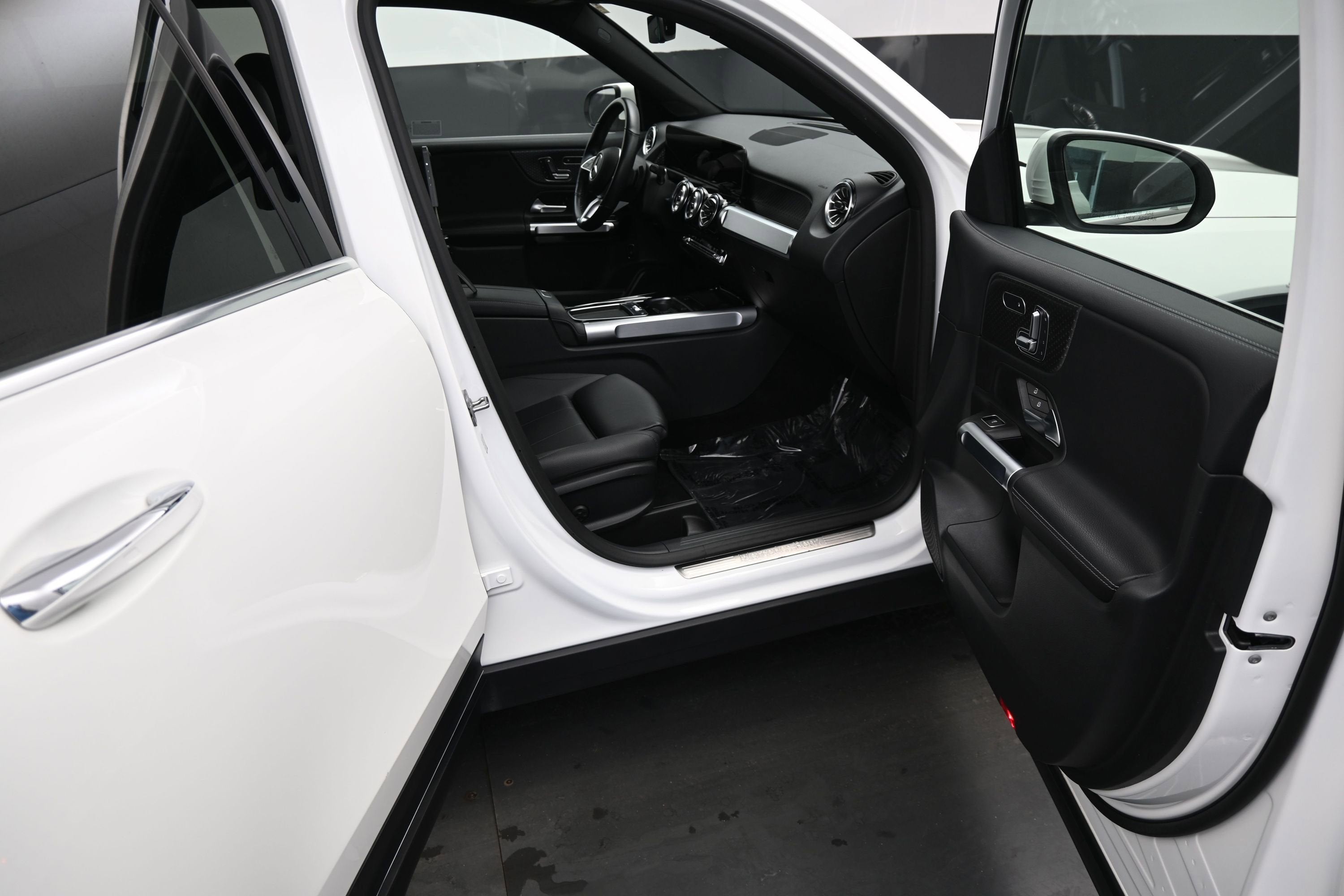 2025 Mercedes-Benz GLB GLB 250