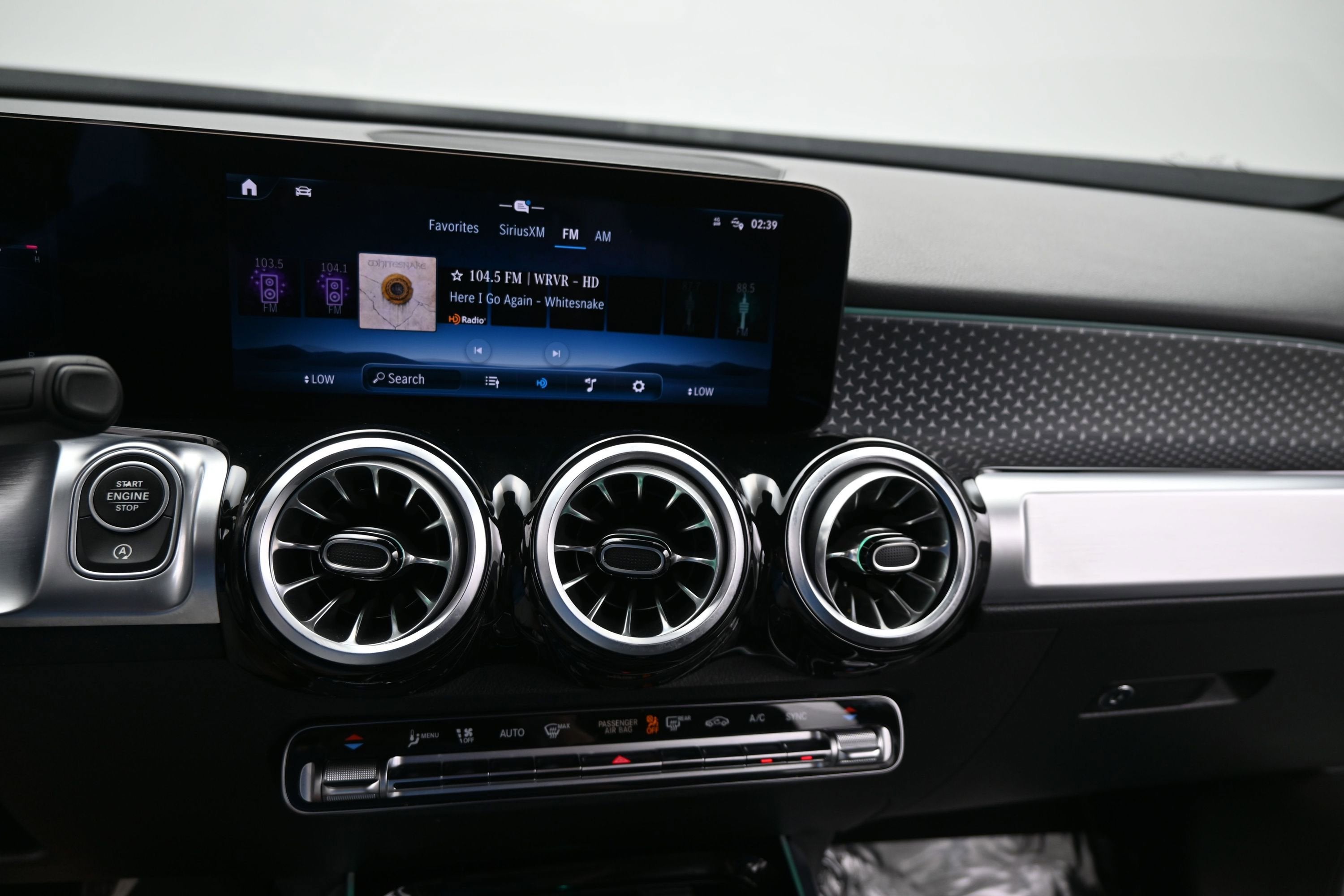 2025 Mercedes-Benz GLB GLB 250