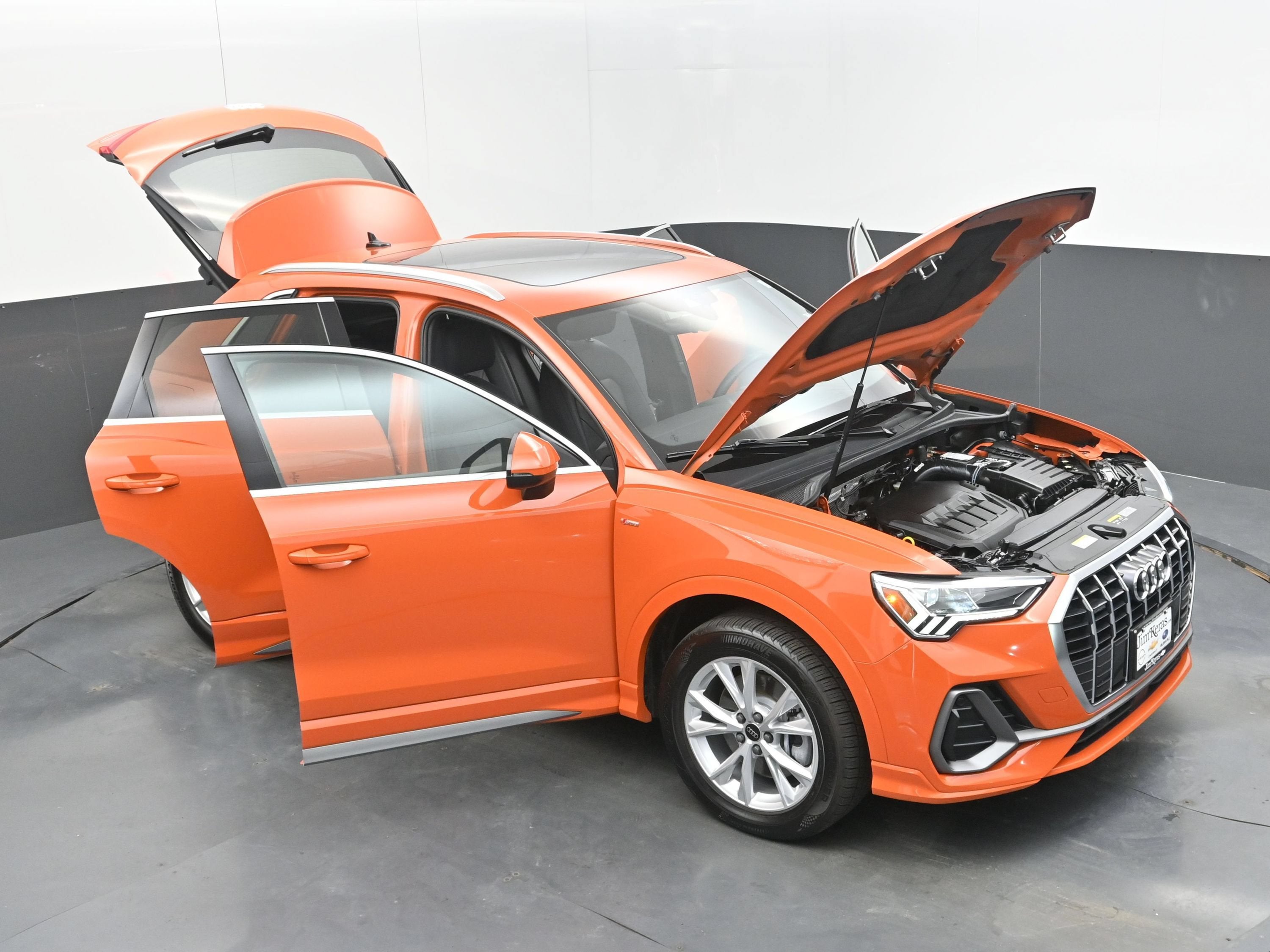 2025 Audi Q3 S line Premium