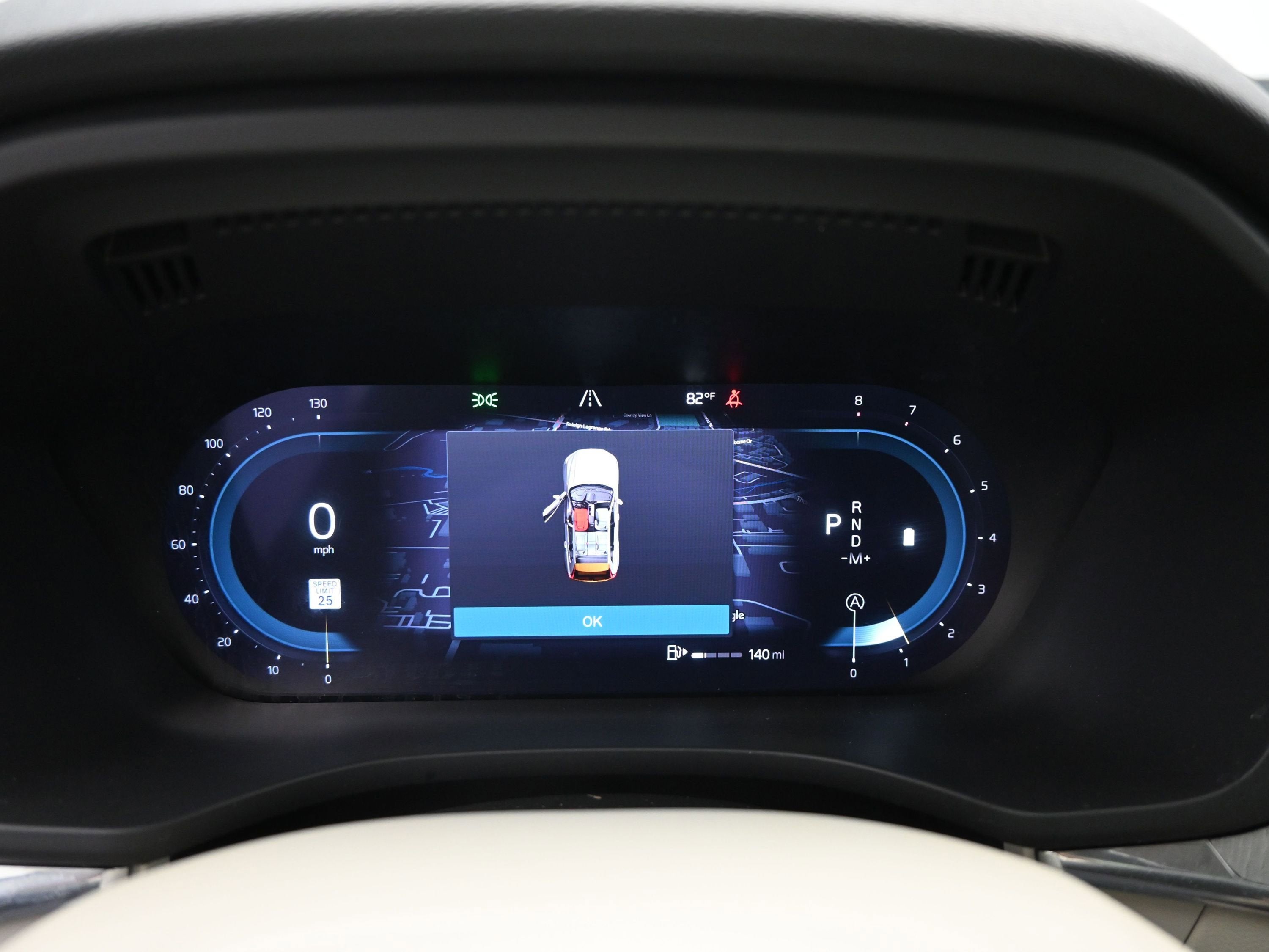 2023 Volvo XC60 Plus Dark Theme