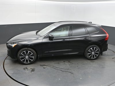 2023 Volvo XC60 Plus Dark Theme