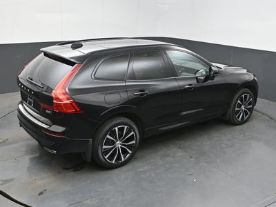 2023 Volvo XC60 Plus Dark Theme