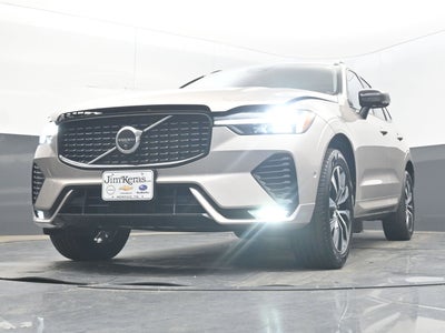 2025 Volvo XC60 Plus