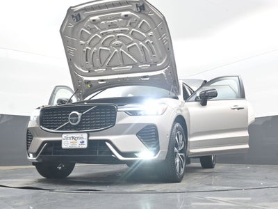2025 Volvo XC60 Plus