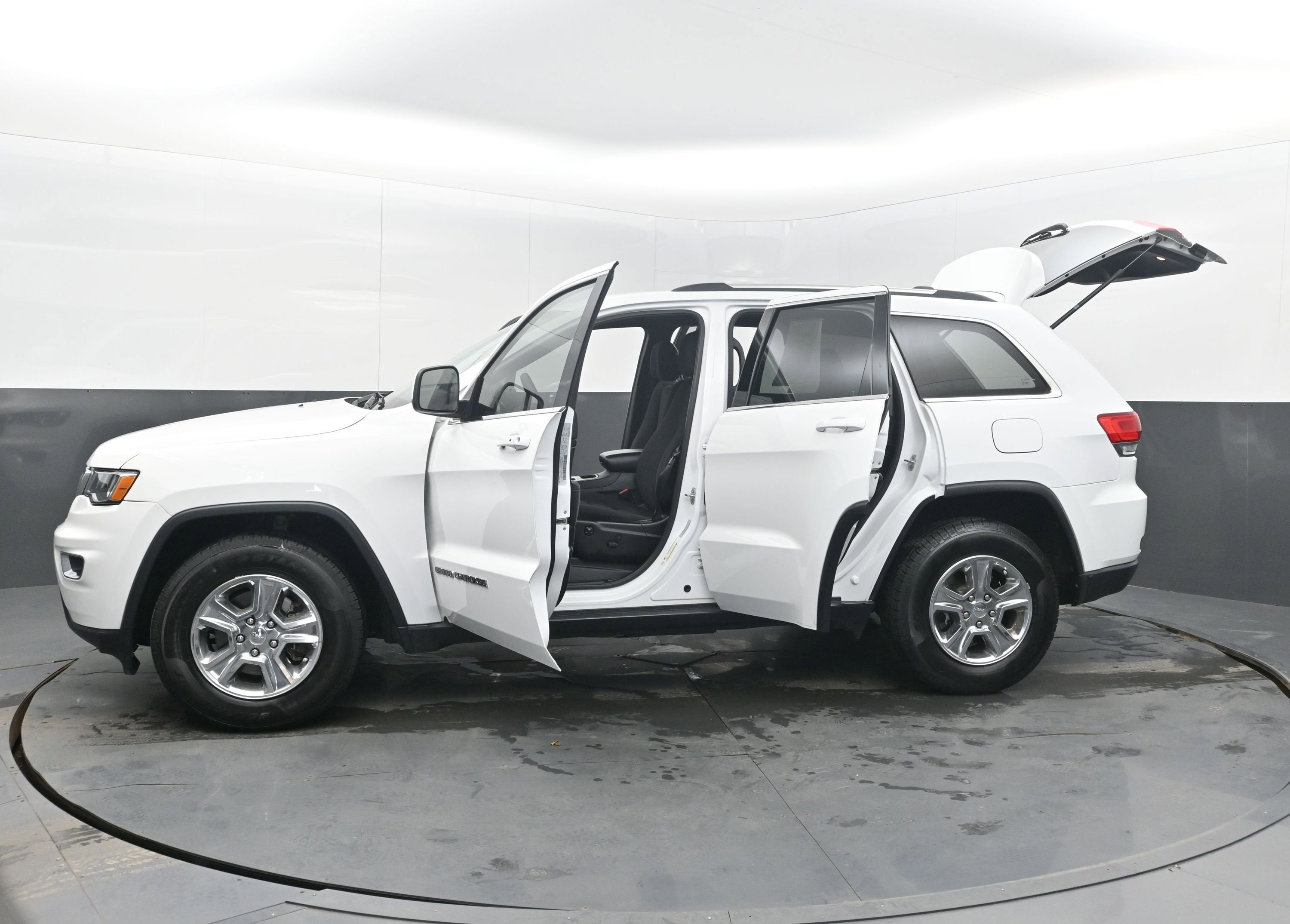 2017 Jeep Grand Cherokee Laredo