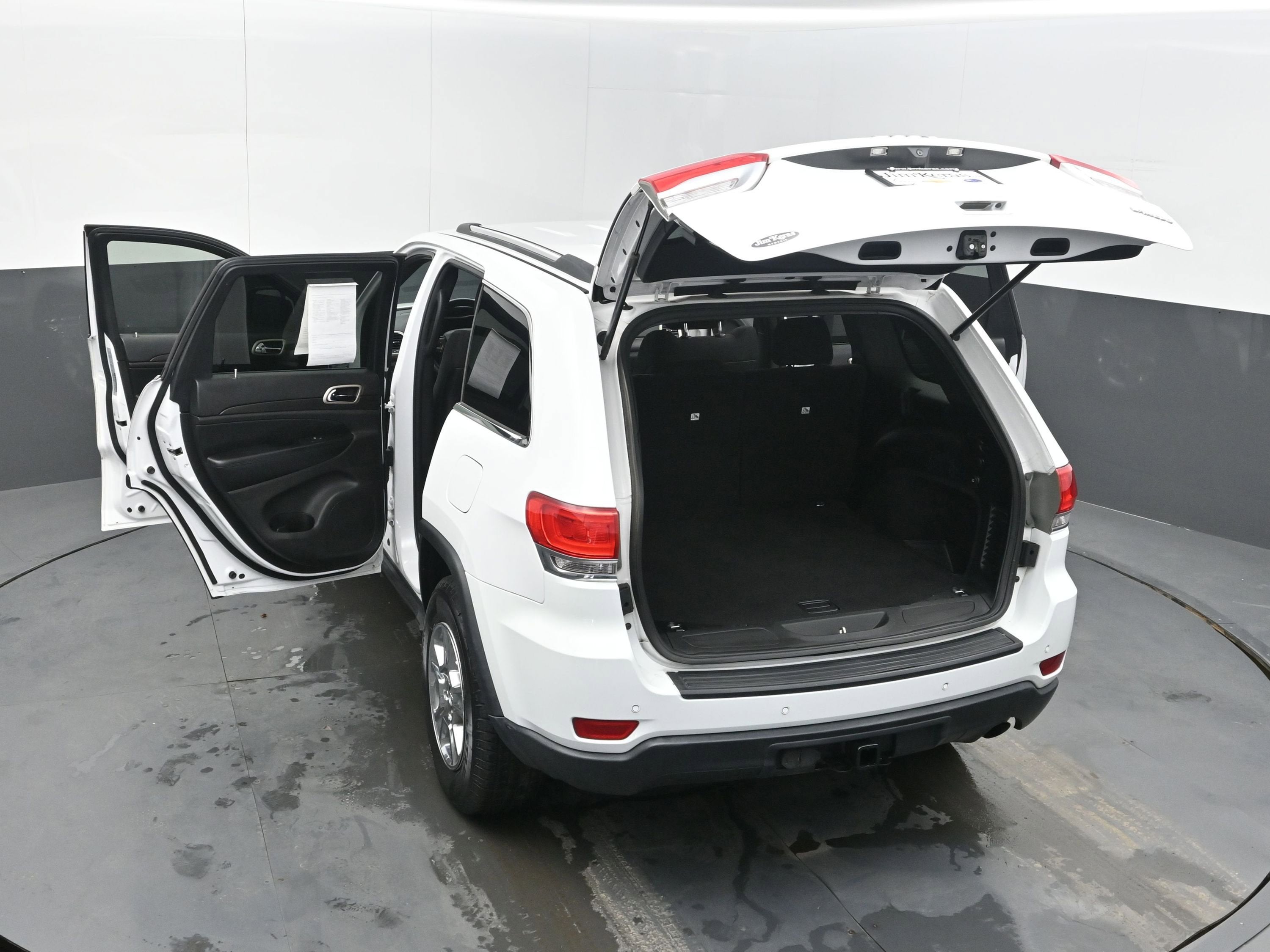 2017 Jeep Grand Cherokee Laredo