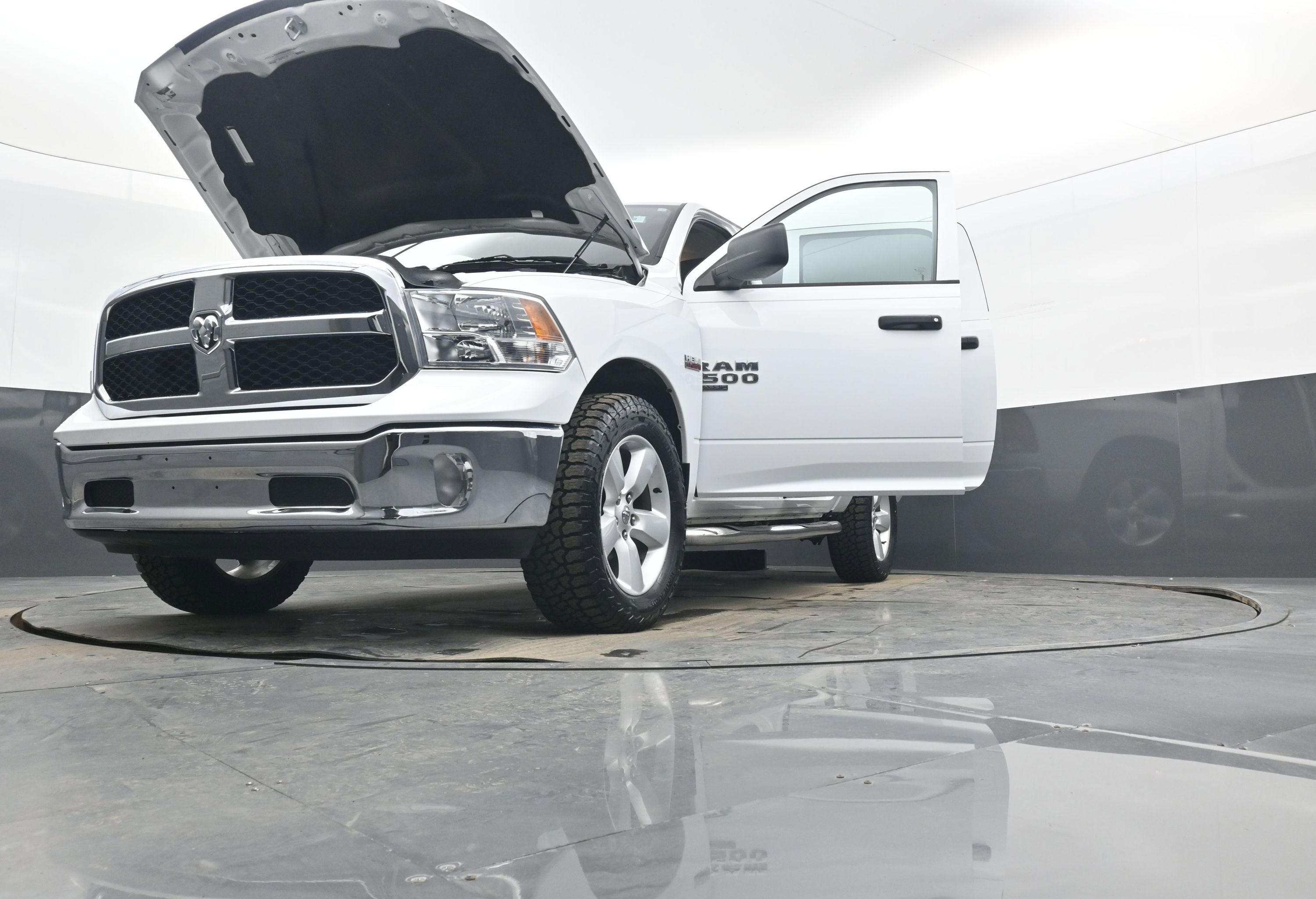 2020 RAM 1500 Classic Tradesman