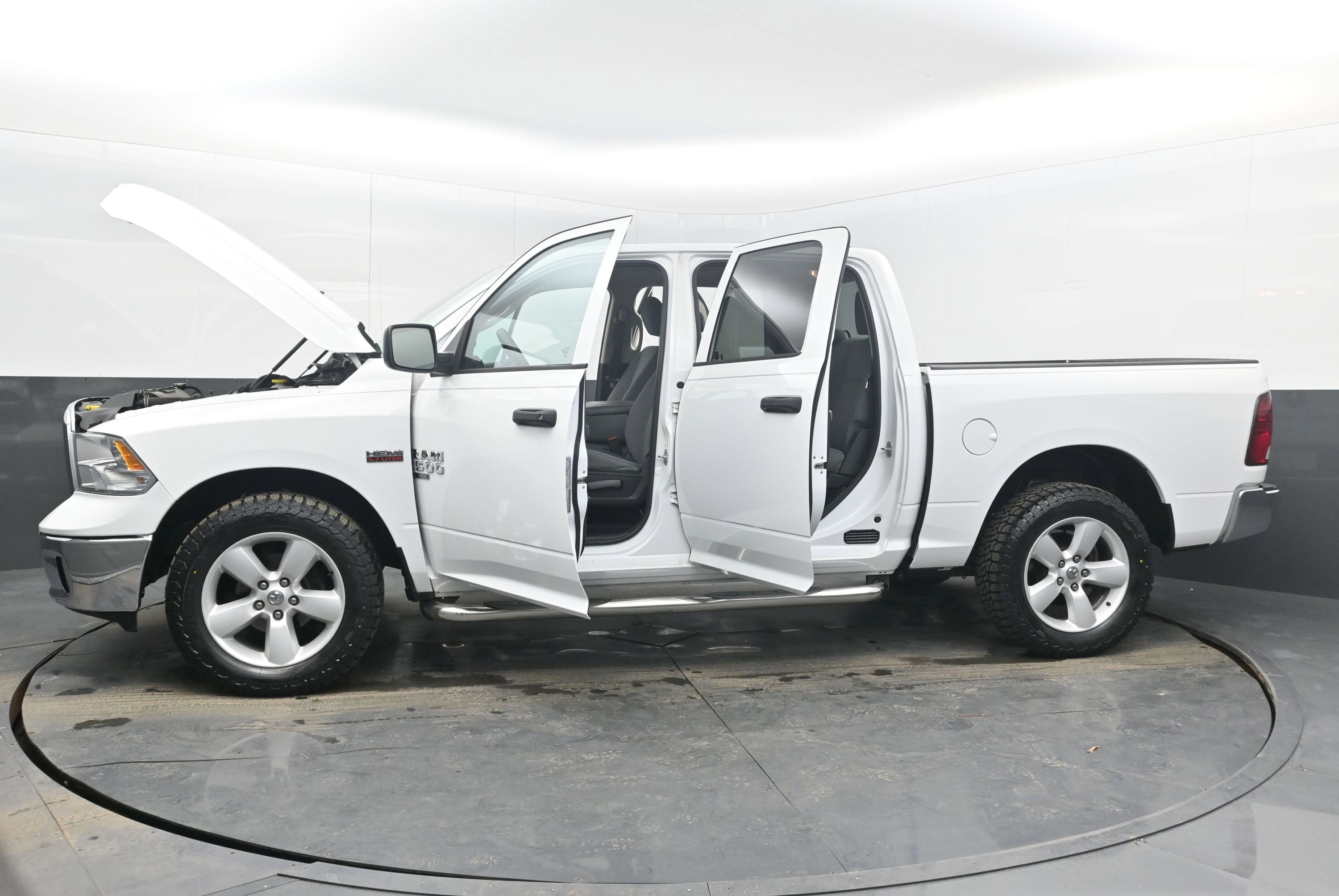 2020 RAM 1500 Classic Tradesman