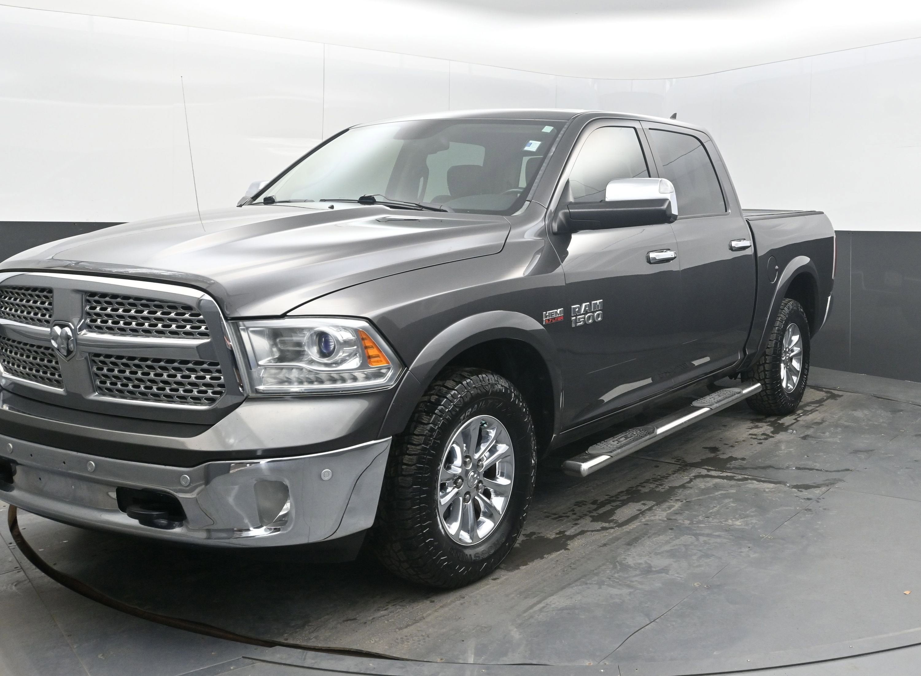2015 RAM 1500 Laramie