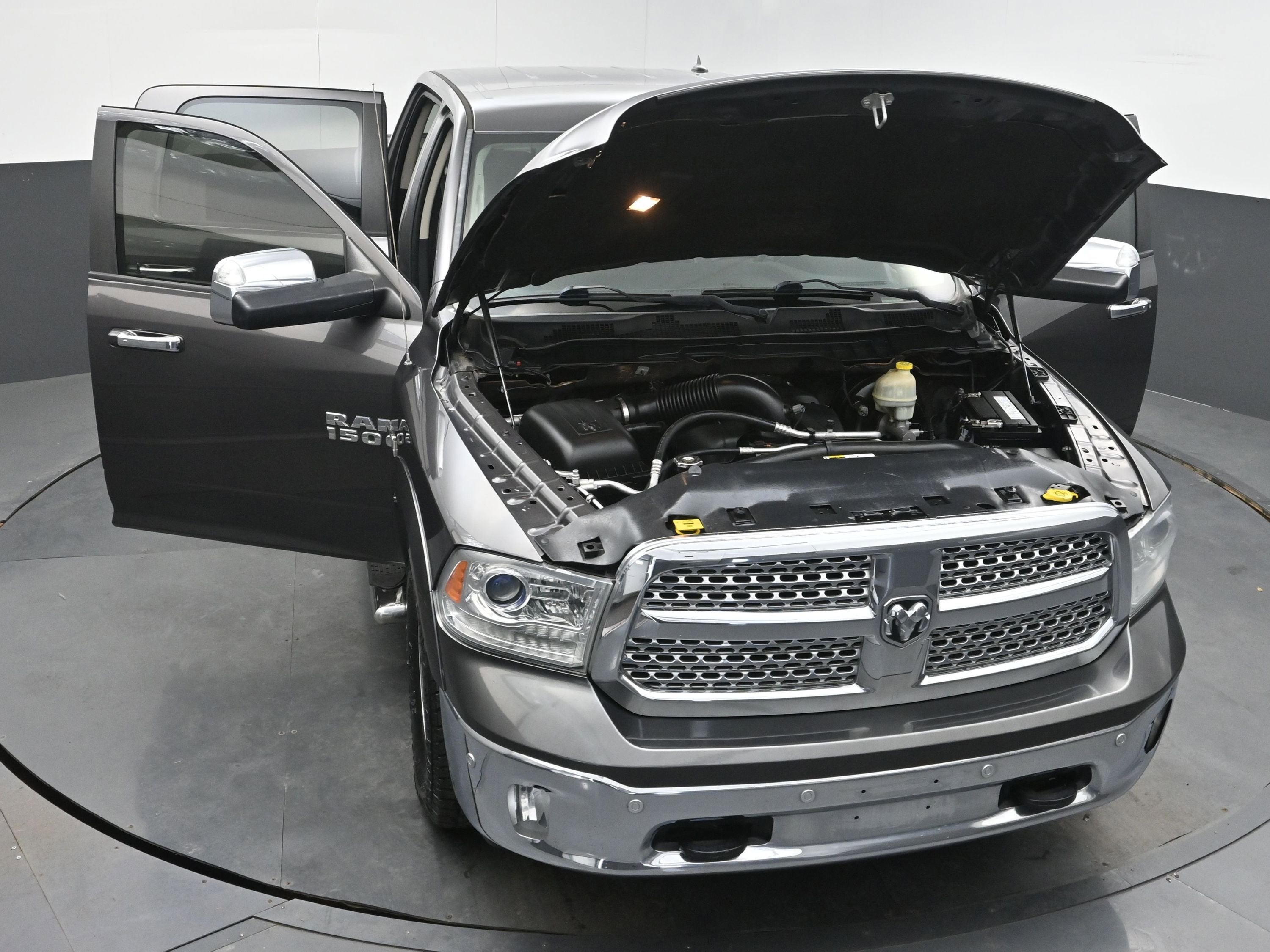 2015 RAM 1500 Laramie