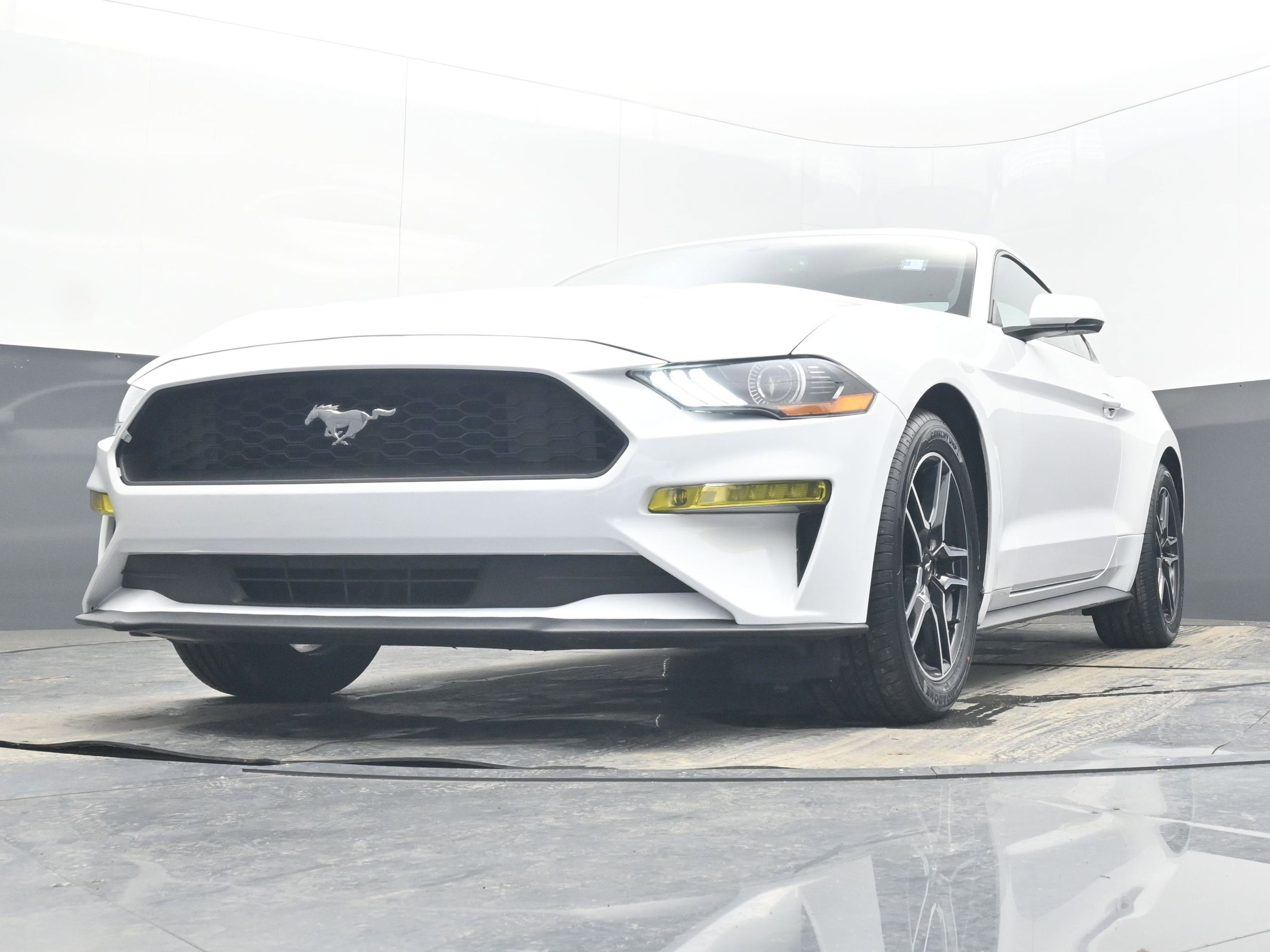 2020 Ford Mustang EcoBoost Premium