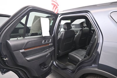 2017 Ford Explorer Platinum