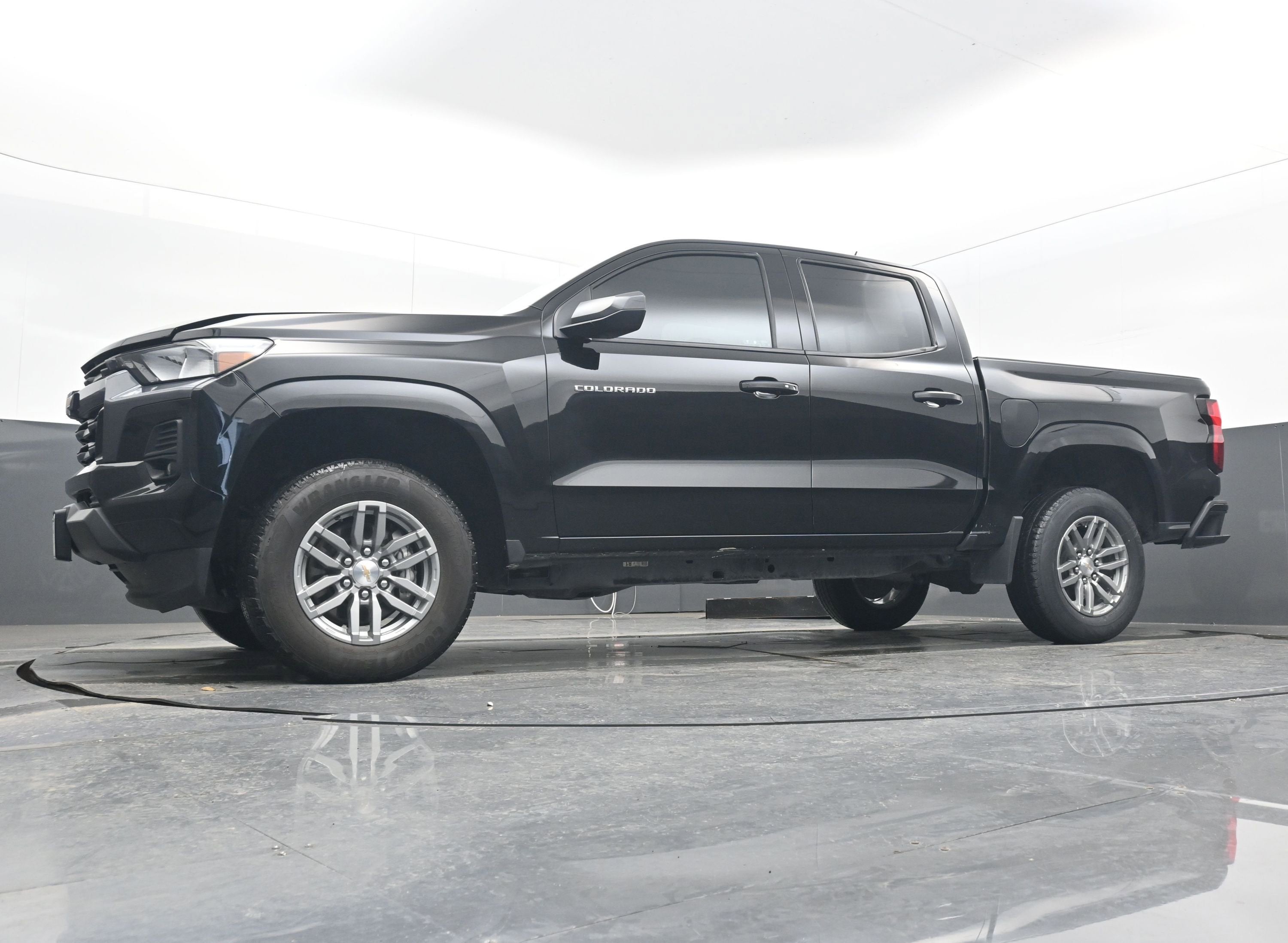 2024 Chevrolet Colorado 2WD LT