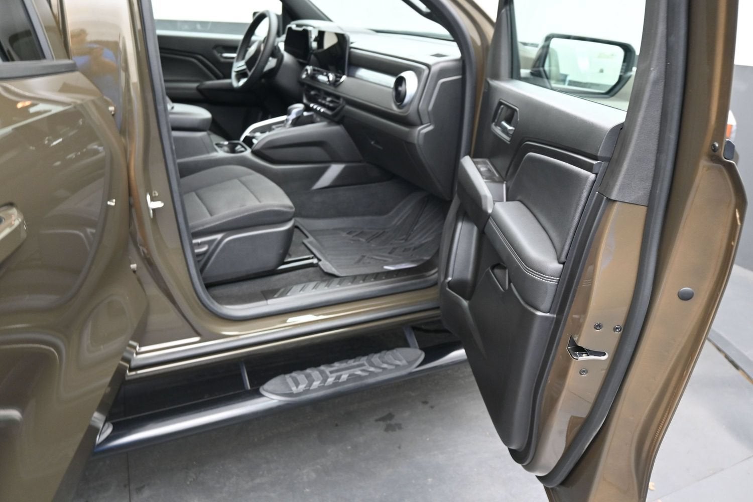 2023 Chevrolet Colorado 2WD LT