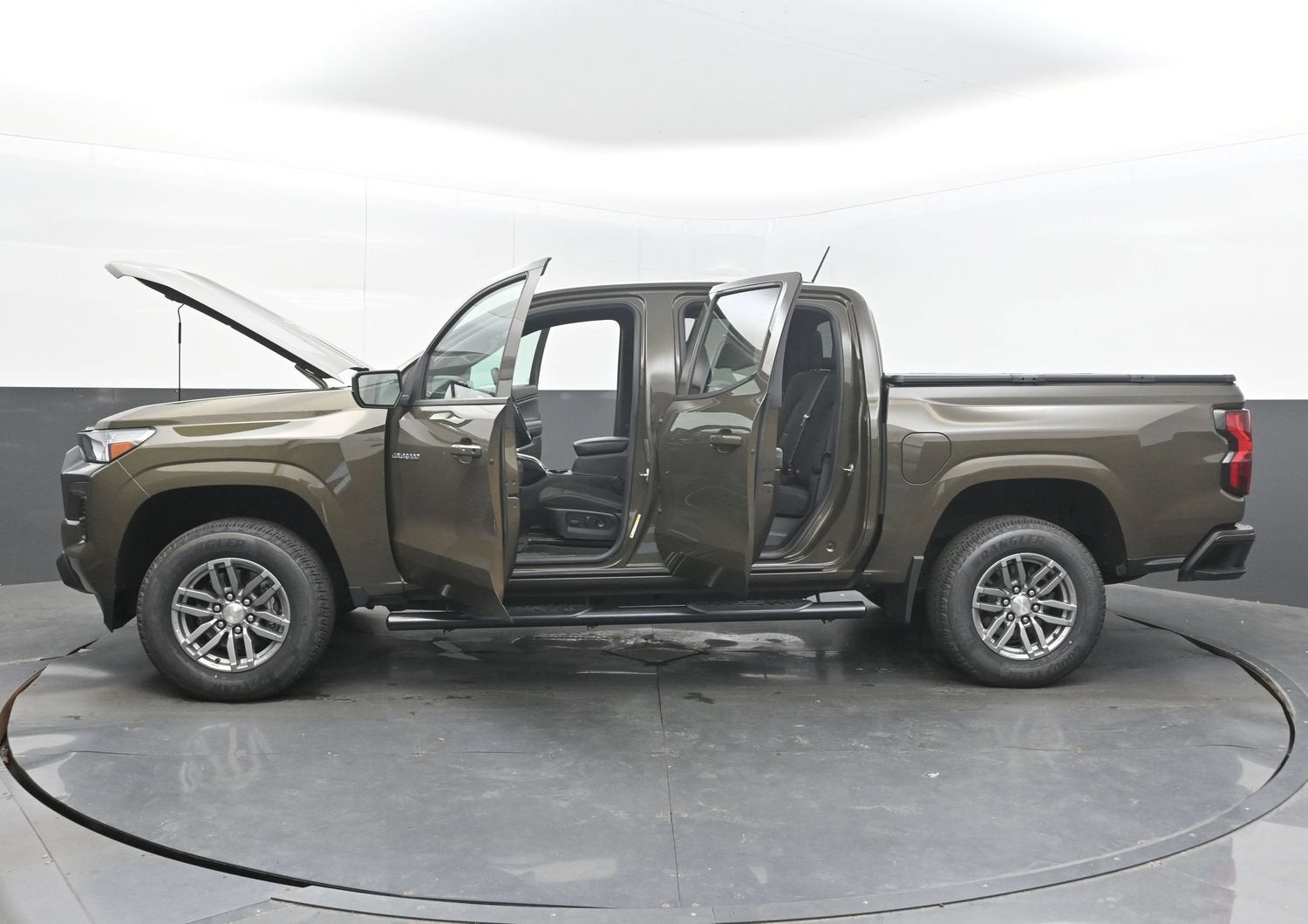 2023 Chevrolet Colorado 2WD LT