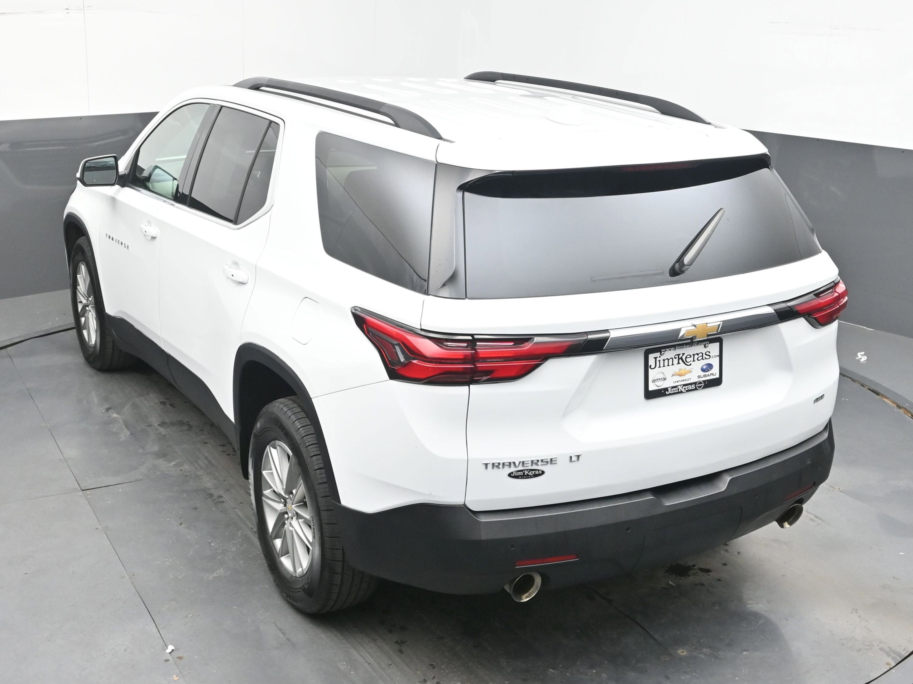 2022 Chevrolet Traverse LT Leather