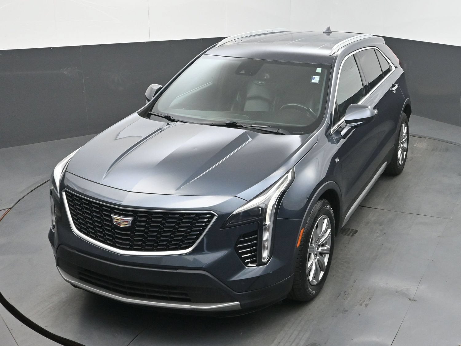 2020 Cadillac XT4 FWD Premium Luxury
