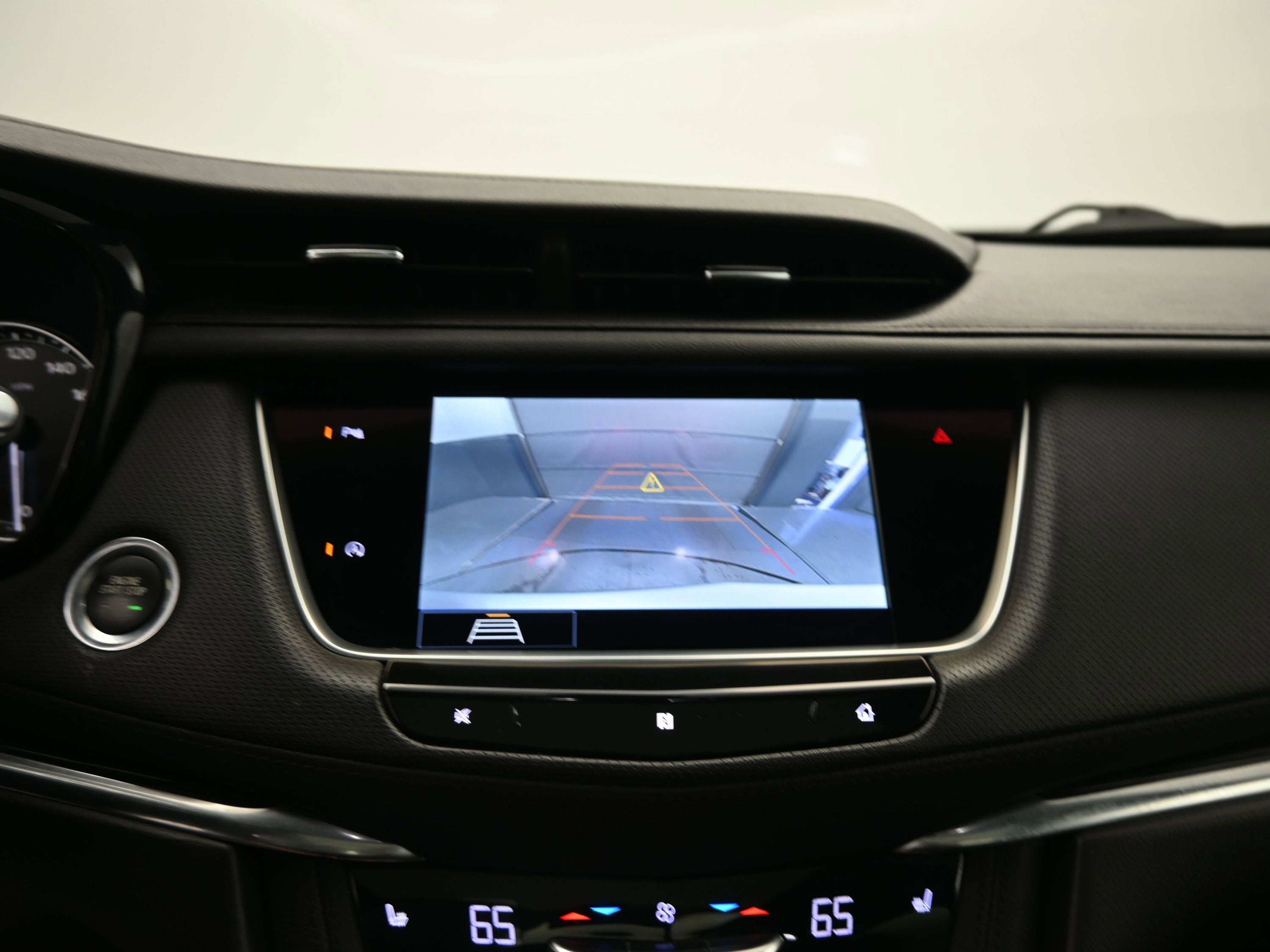 2020 Cadillac XT5 Premium Luxury FWD