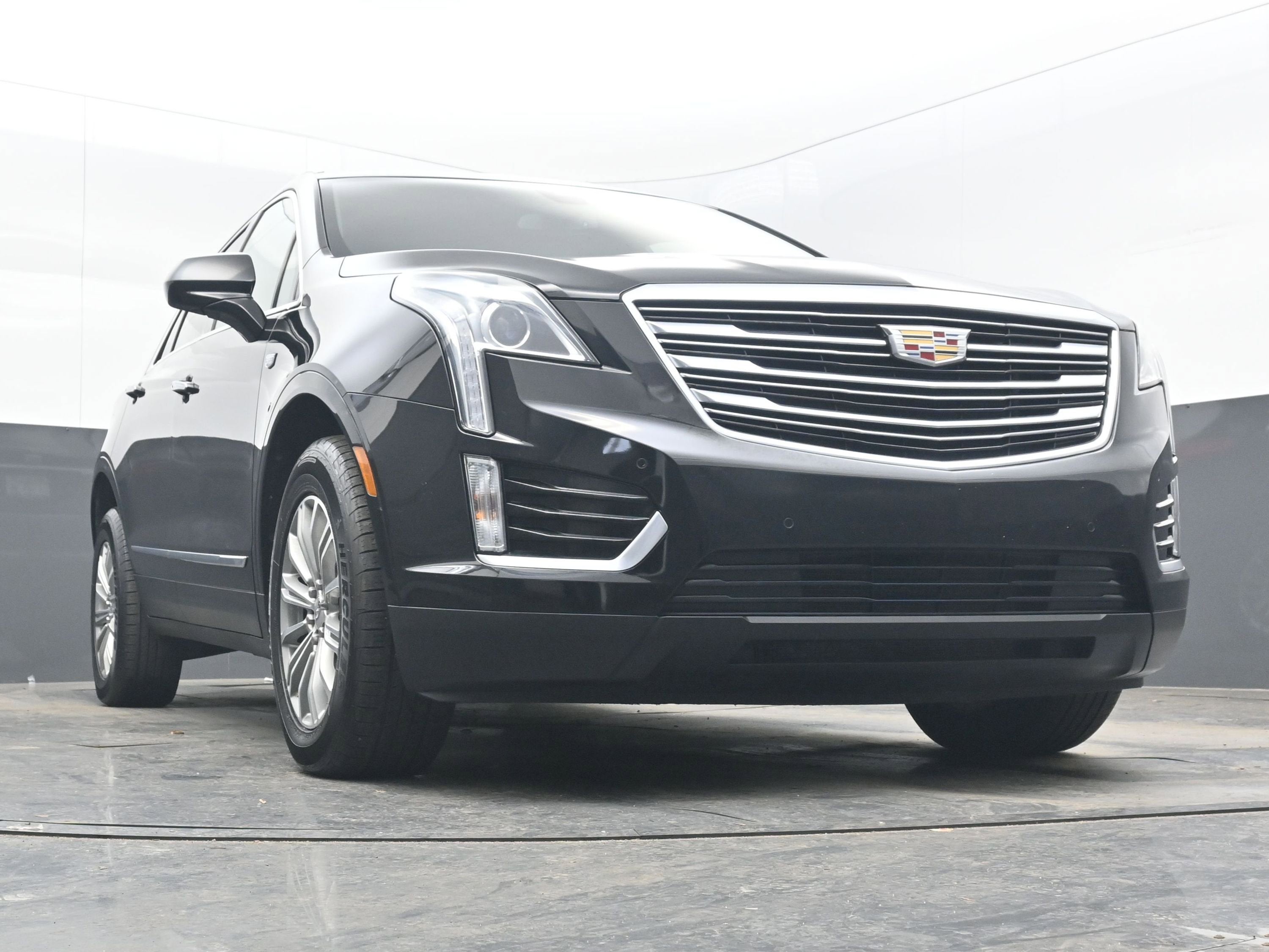 2018 Cadillac XT5 Luxury FWD