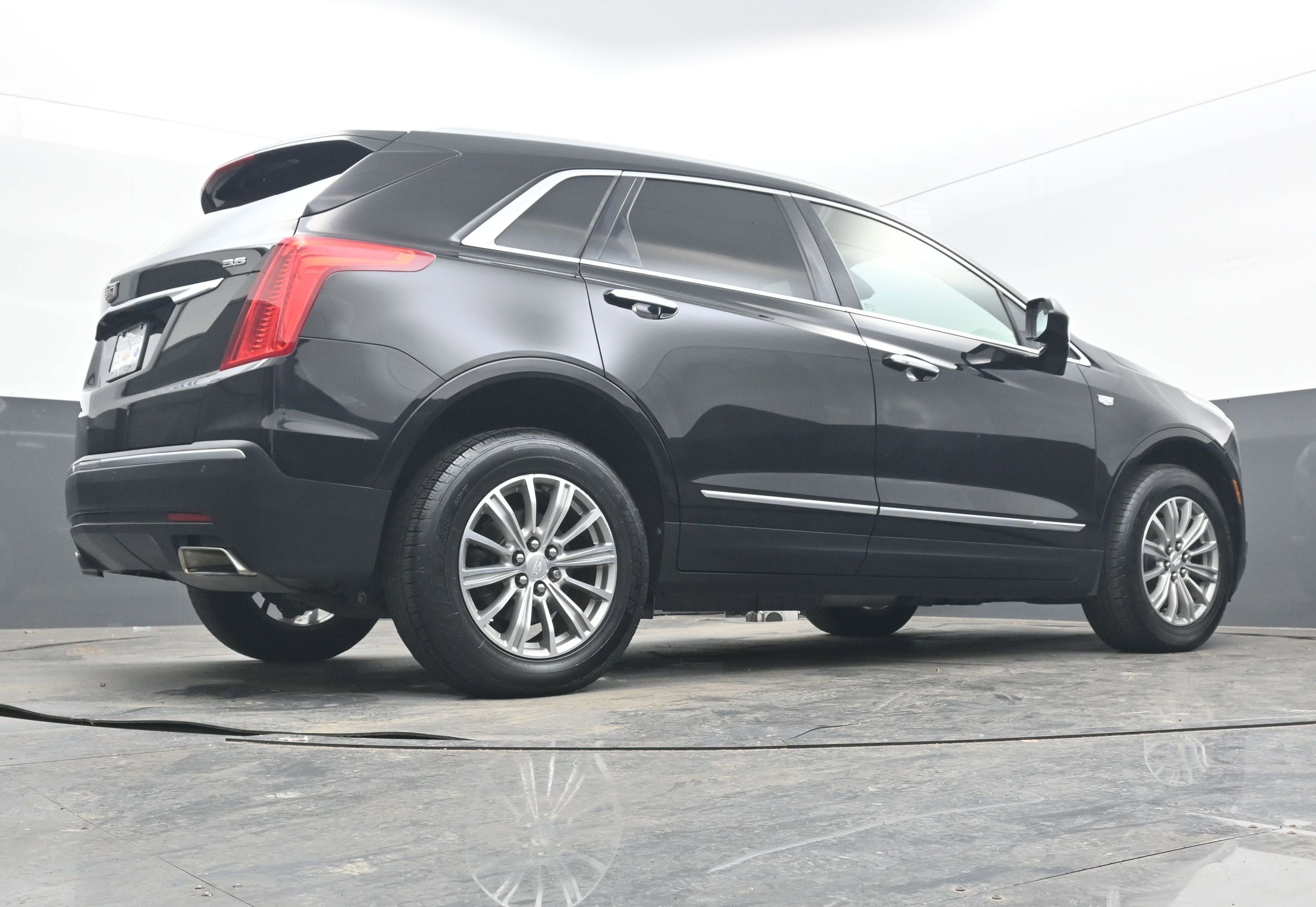 2018 Cadillac XT5 Luxury FWD