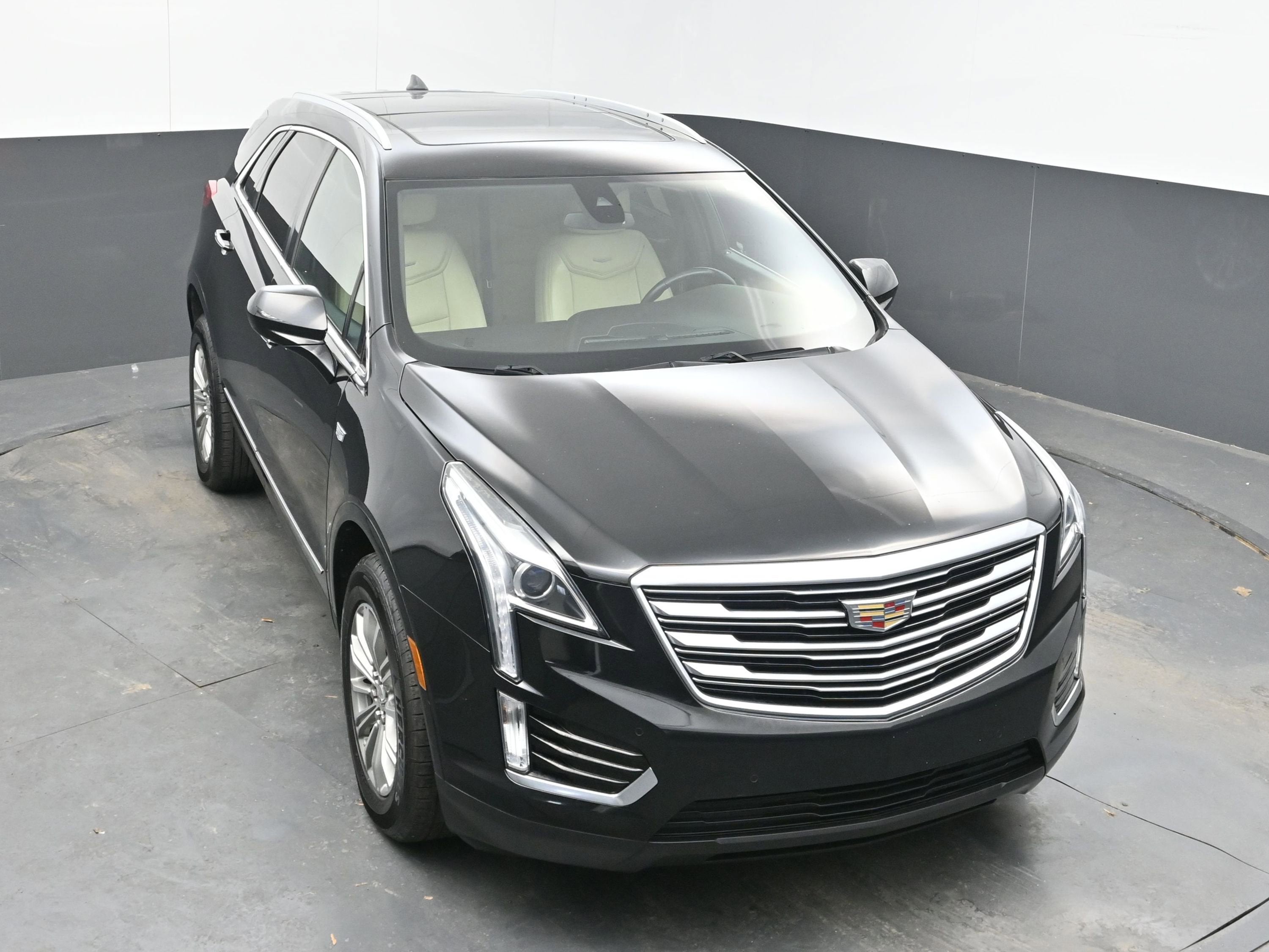 2018 Cadillac XT5 Luxury FWD