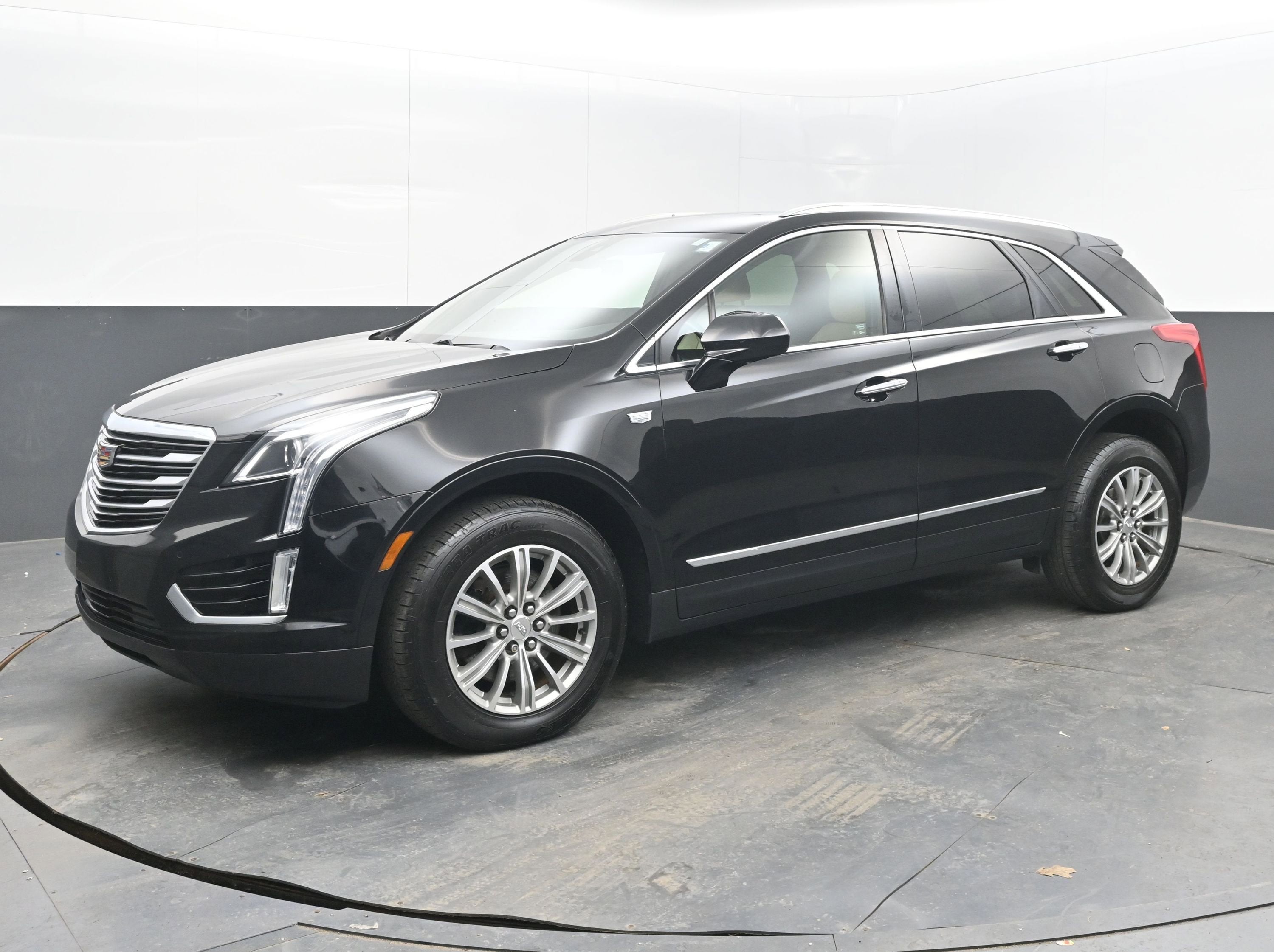 2018 Cadillac XT5 Luxury FWD