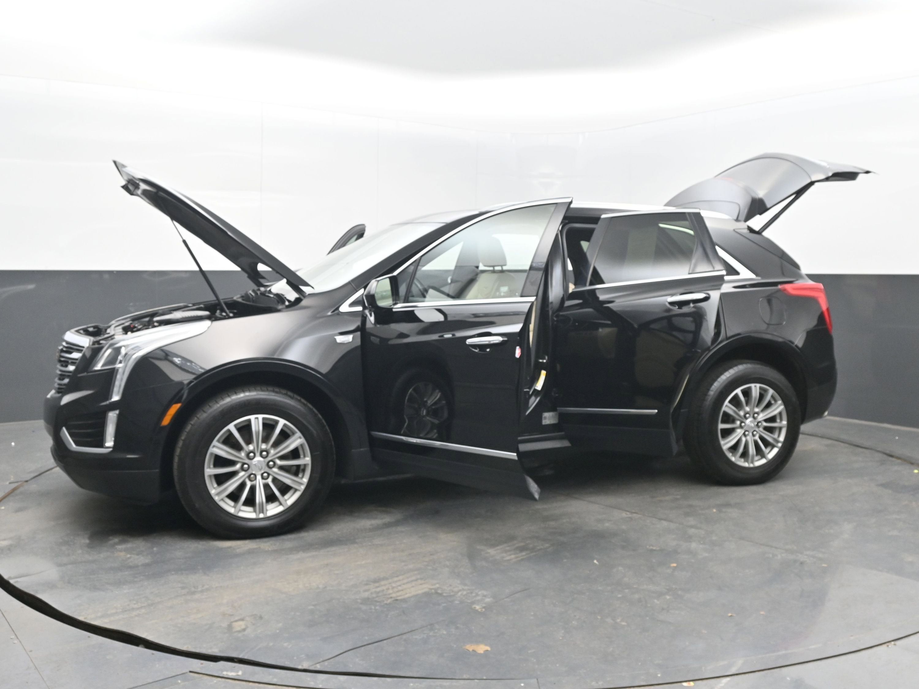 2018 Cadillac XT5 Luxury FWD