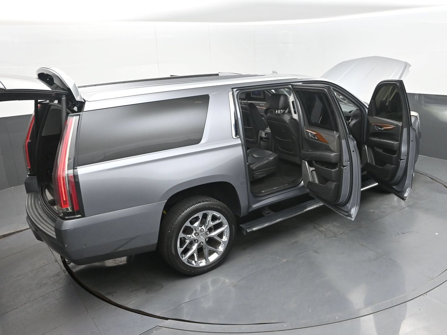 2019 Cadillac Escalade ESV Premium Luxury