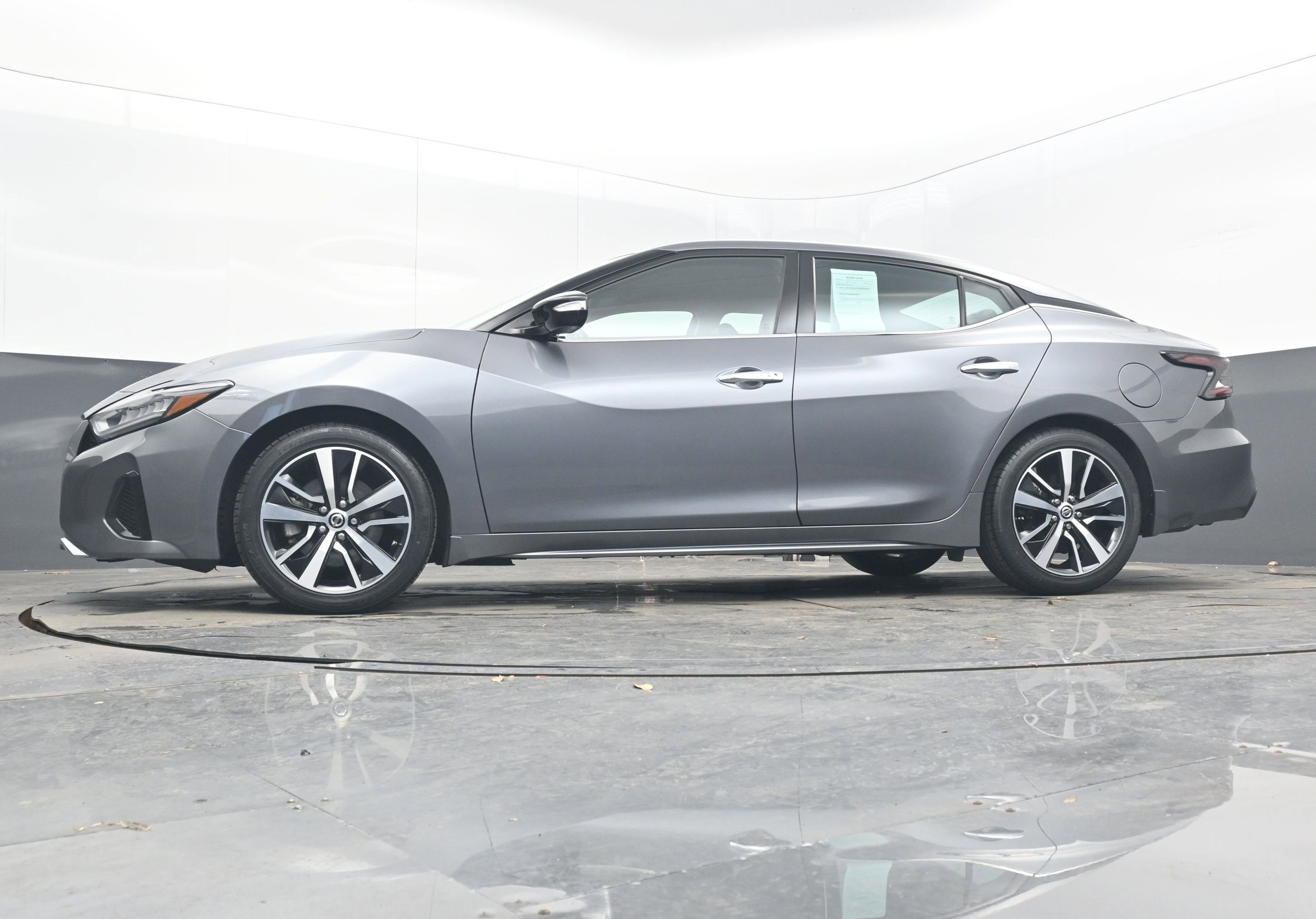 2021 Nissan Maxima SV