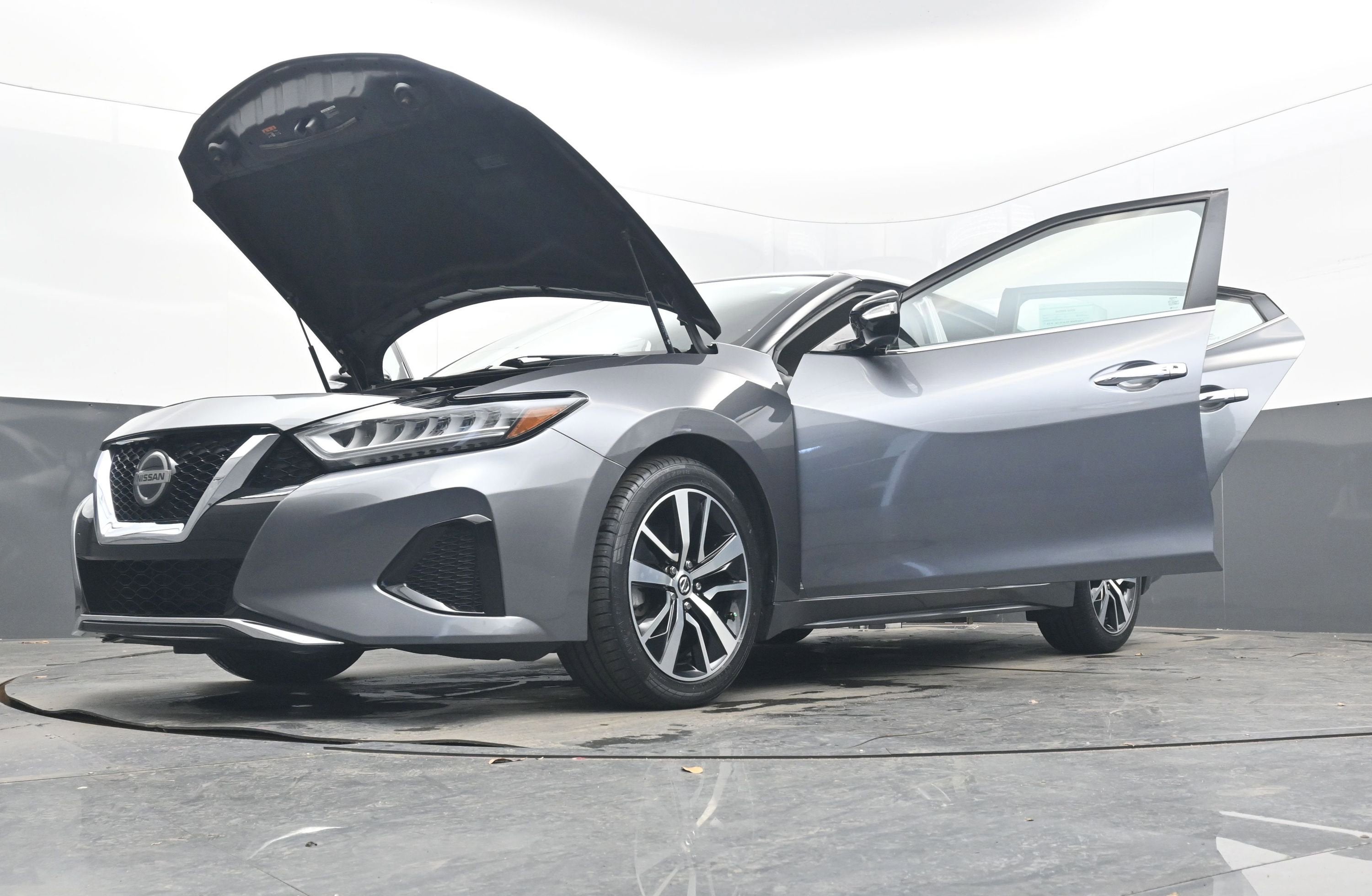 2021 Nissan Maxima SV