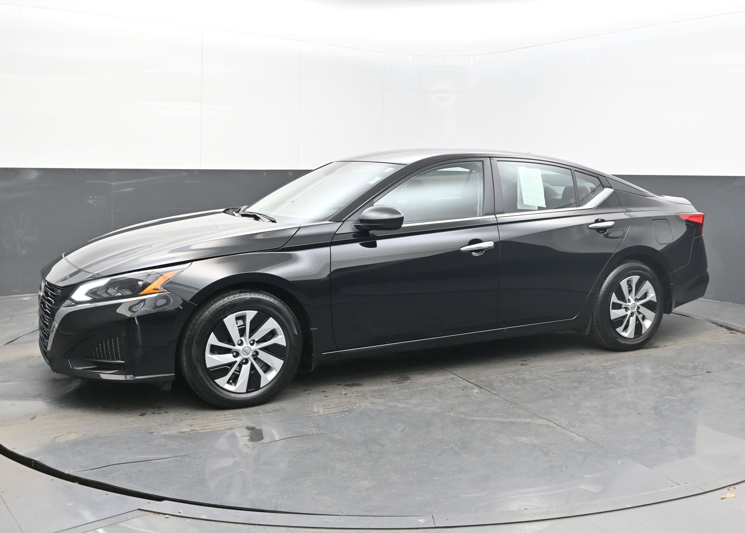 2025 Nissan Altima S