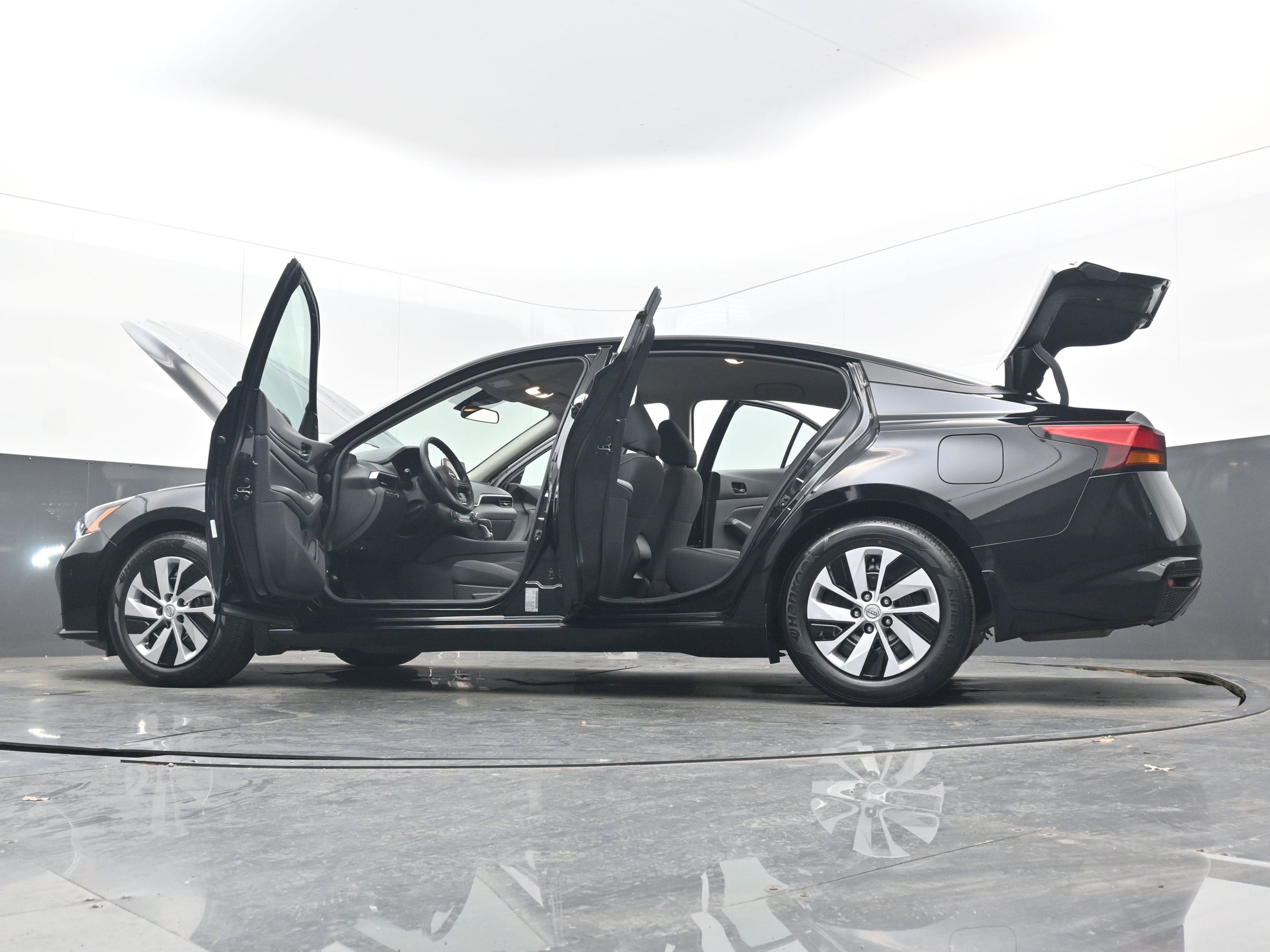 2025 Nissan Altima S